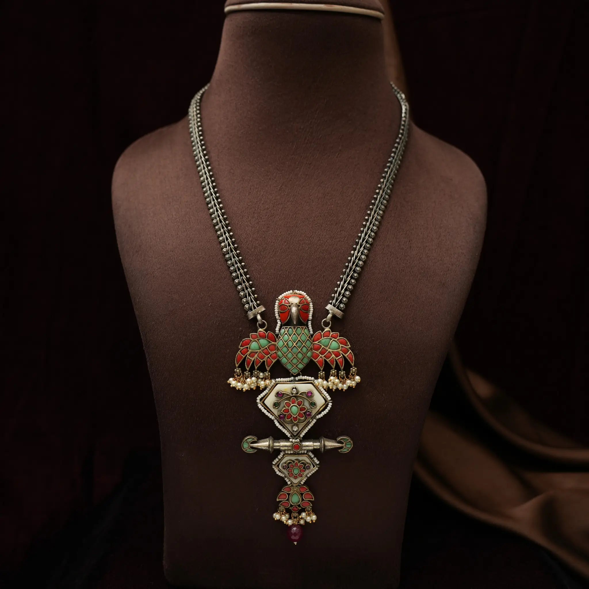 Inaaya Statement Necklace