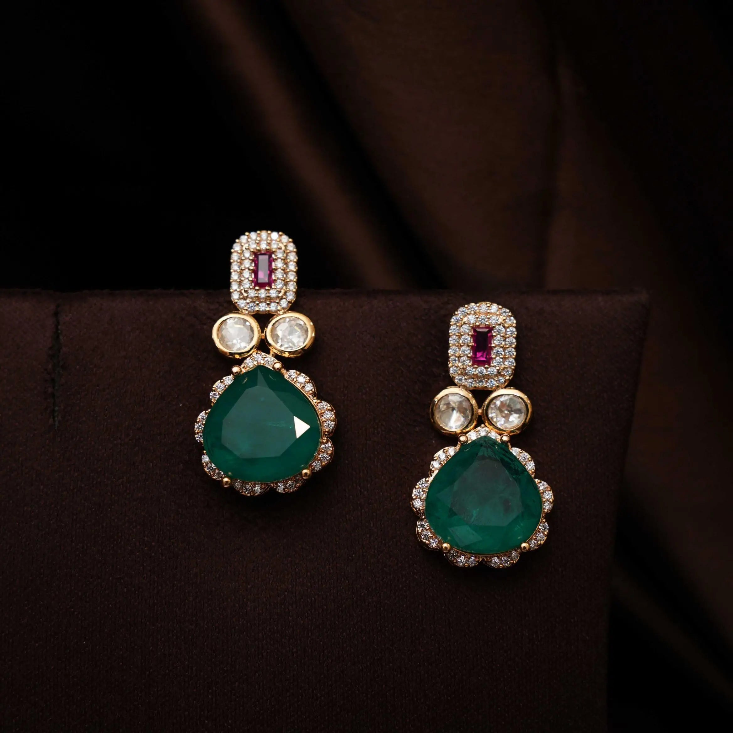 Indu Victorian Polki Necklace