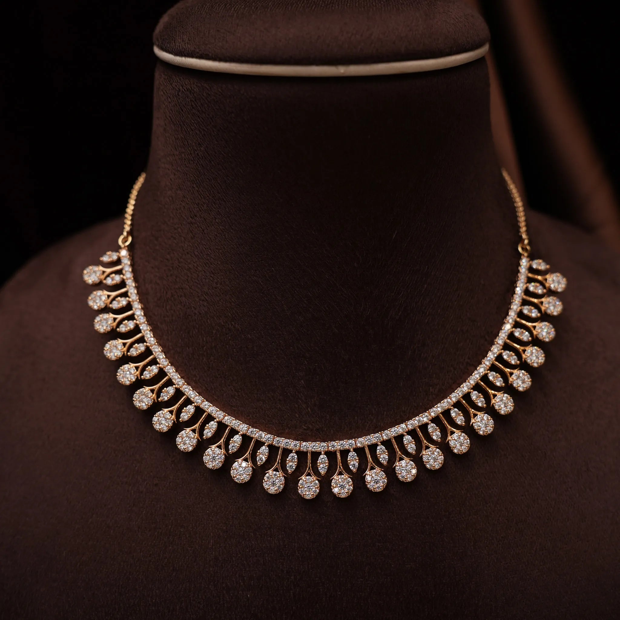 Iraaya Zircon Necklace