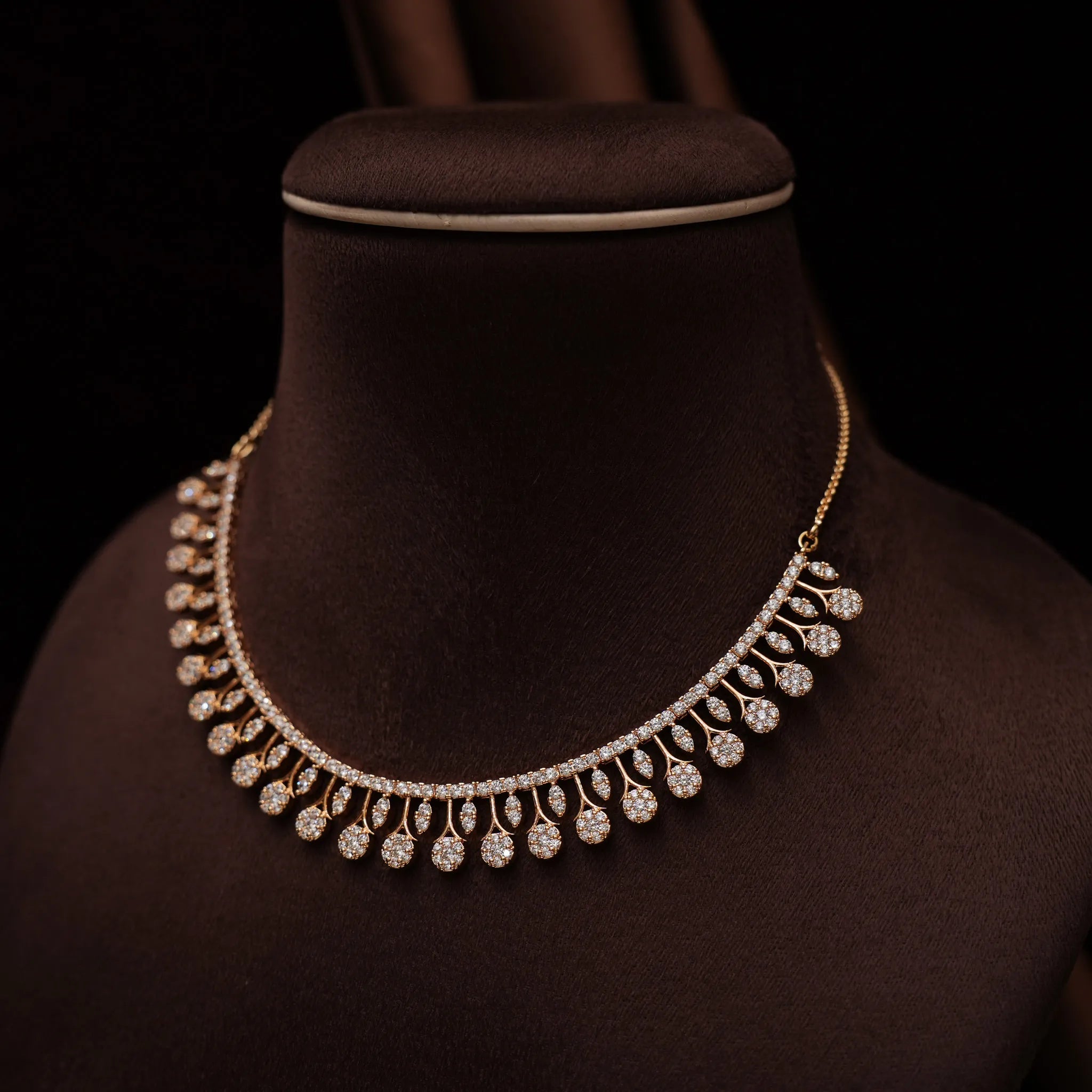 Iraaya Zircon Necklace