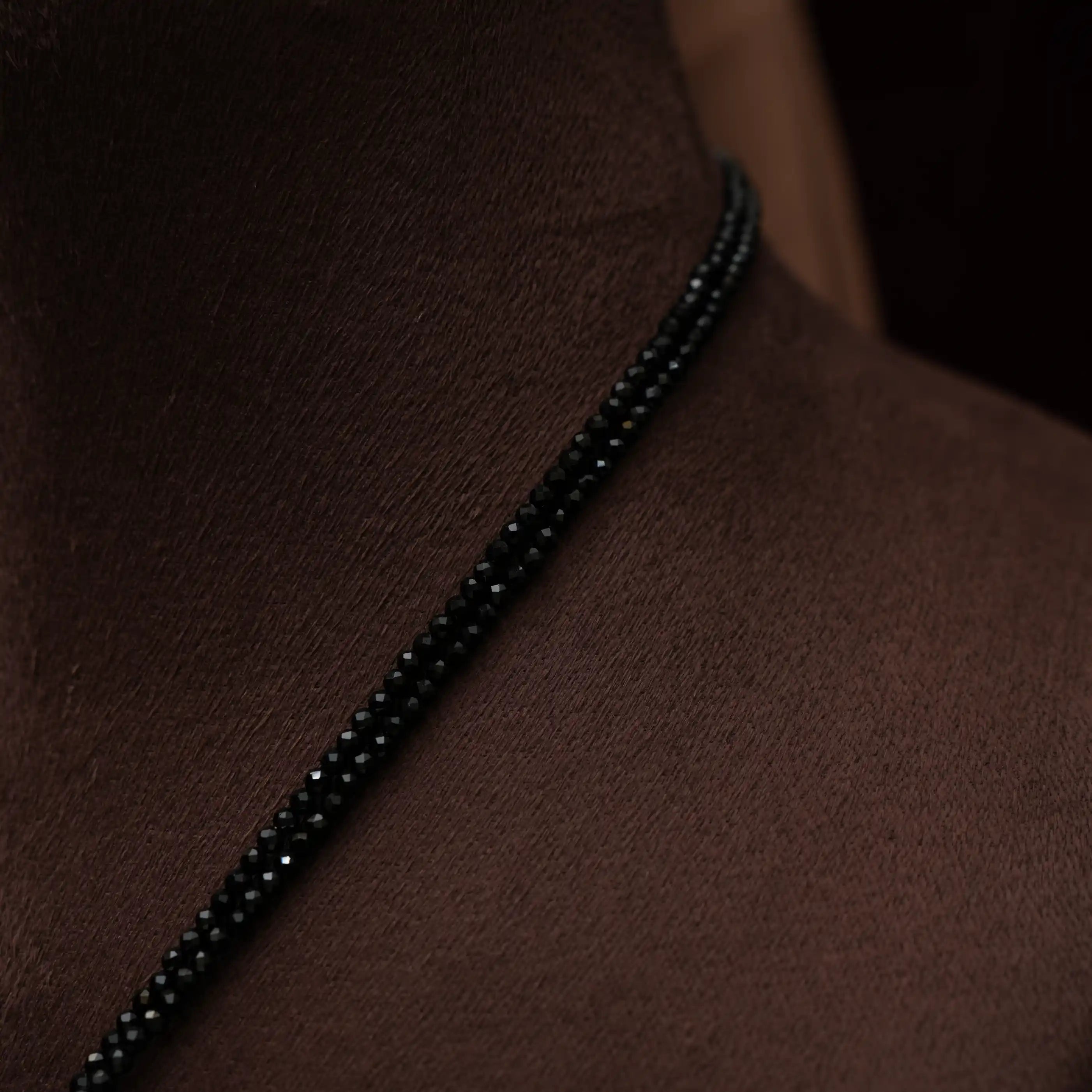 Iravika Beaded Necklace - Ria