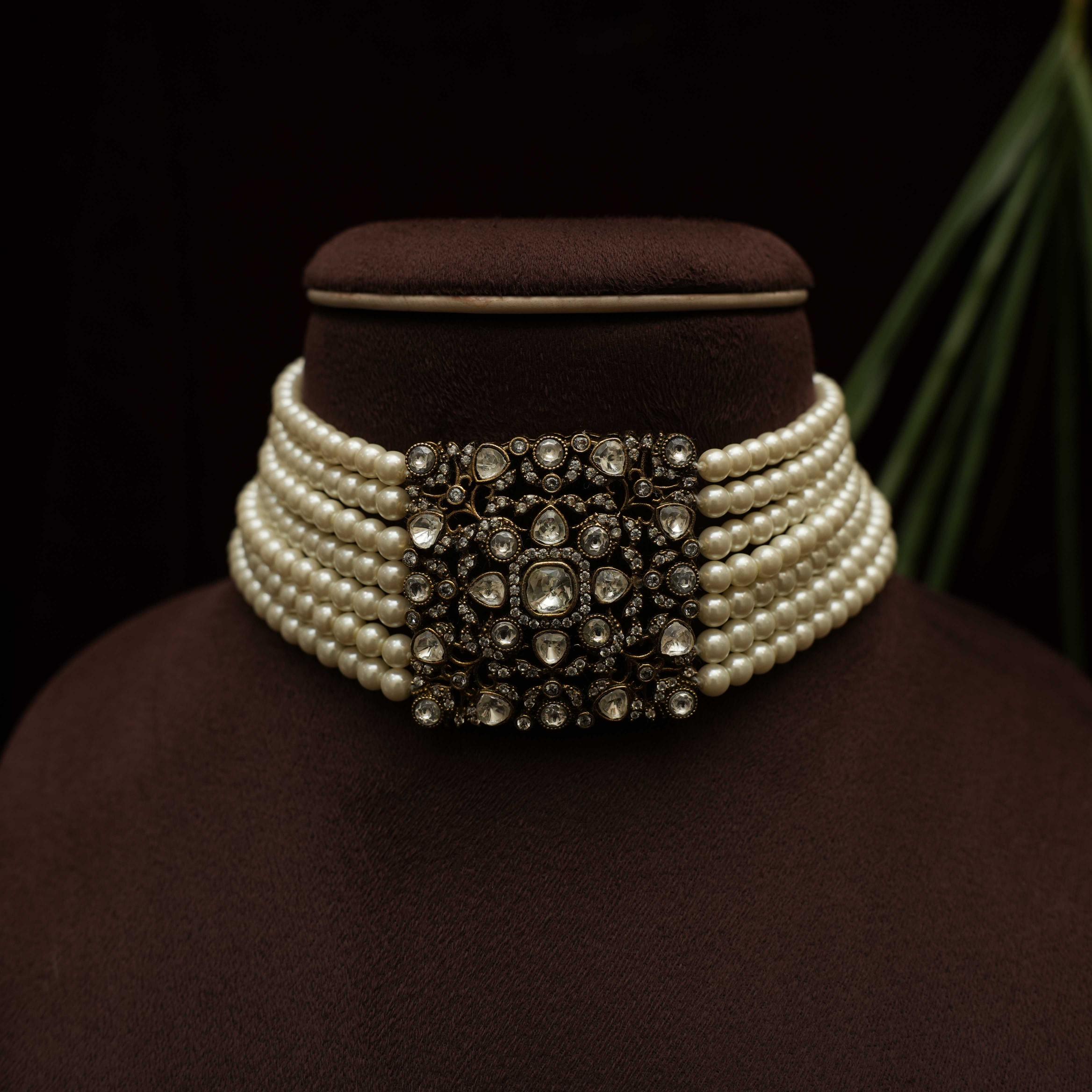 Irya Pearl Polki Choker - Silver