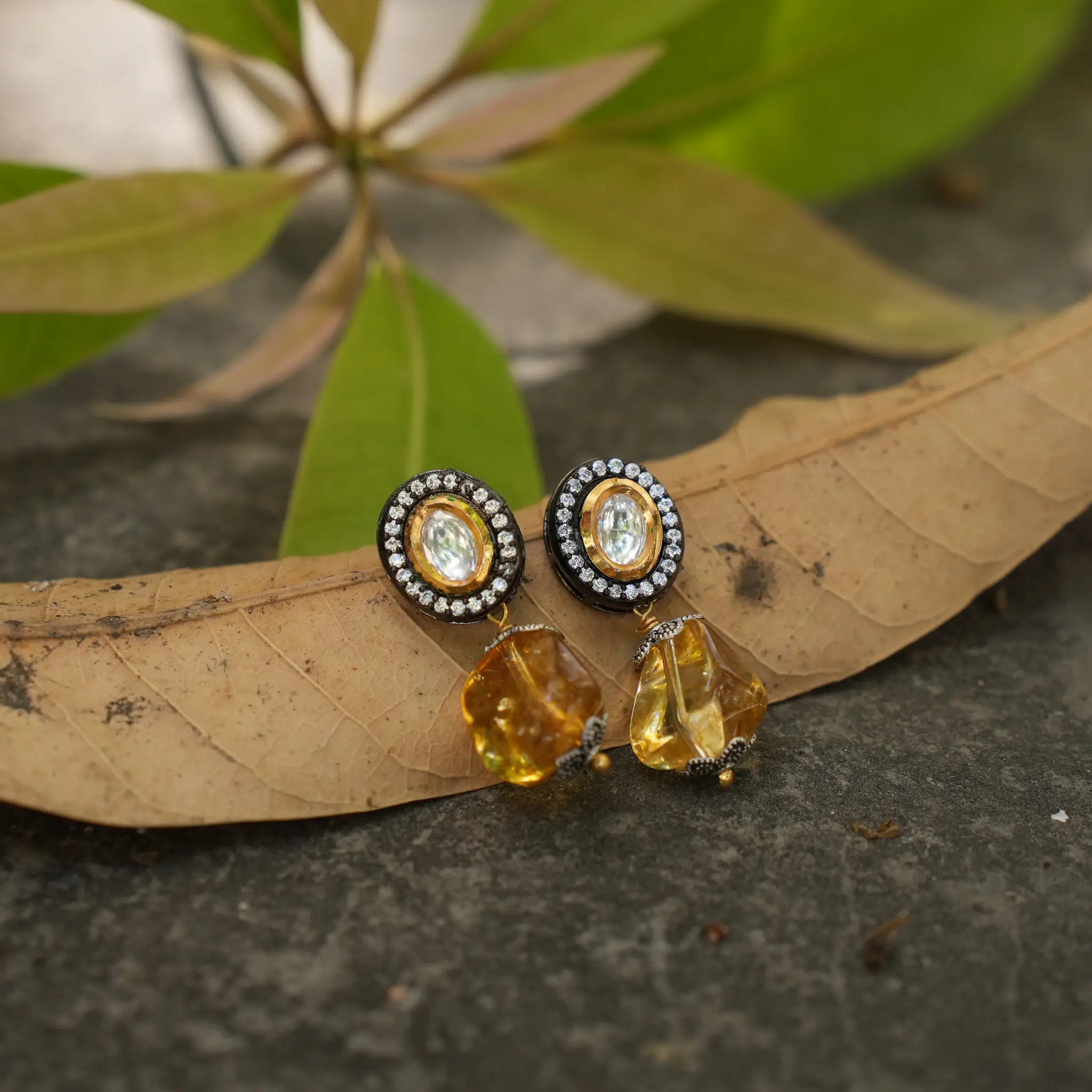 Ishayu Kundan Earrings - Yellow