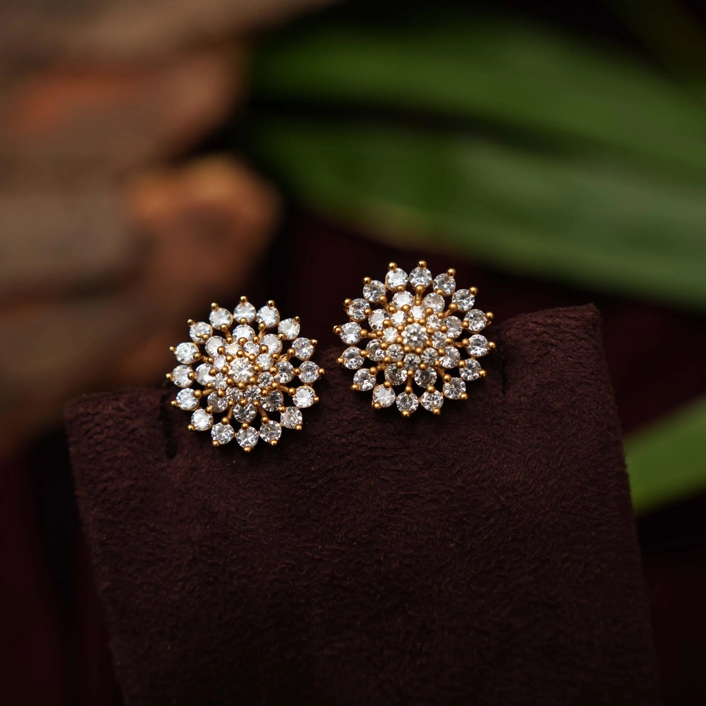 Ishi Zircon Ear Stud - Rimli Boutique