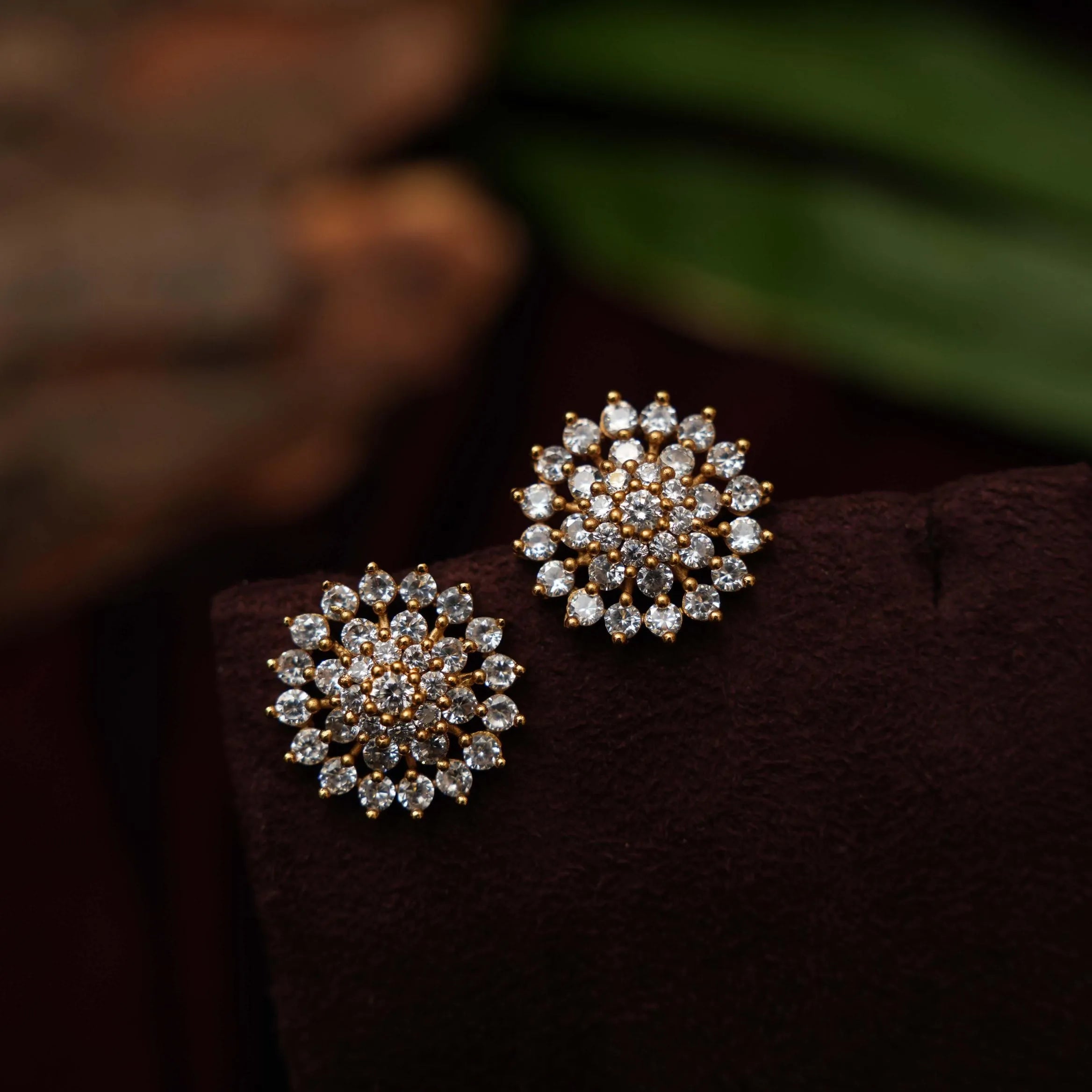 Ishi Zircon Ear Stud - Rimli Boutique