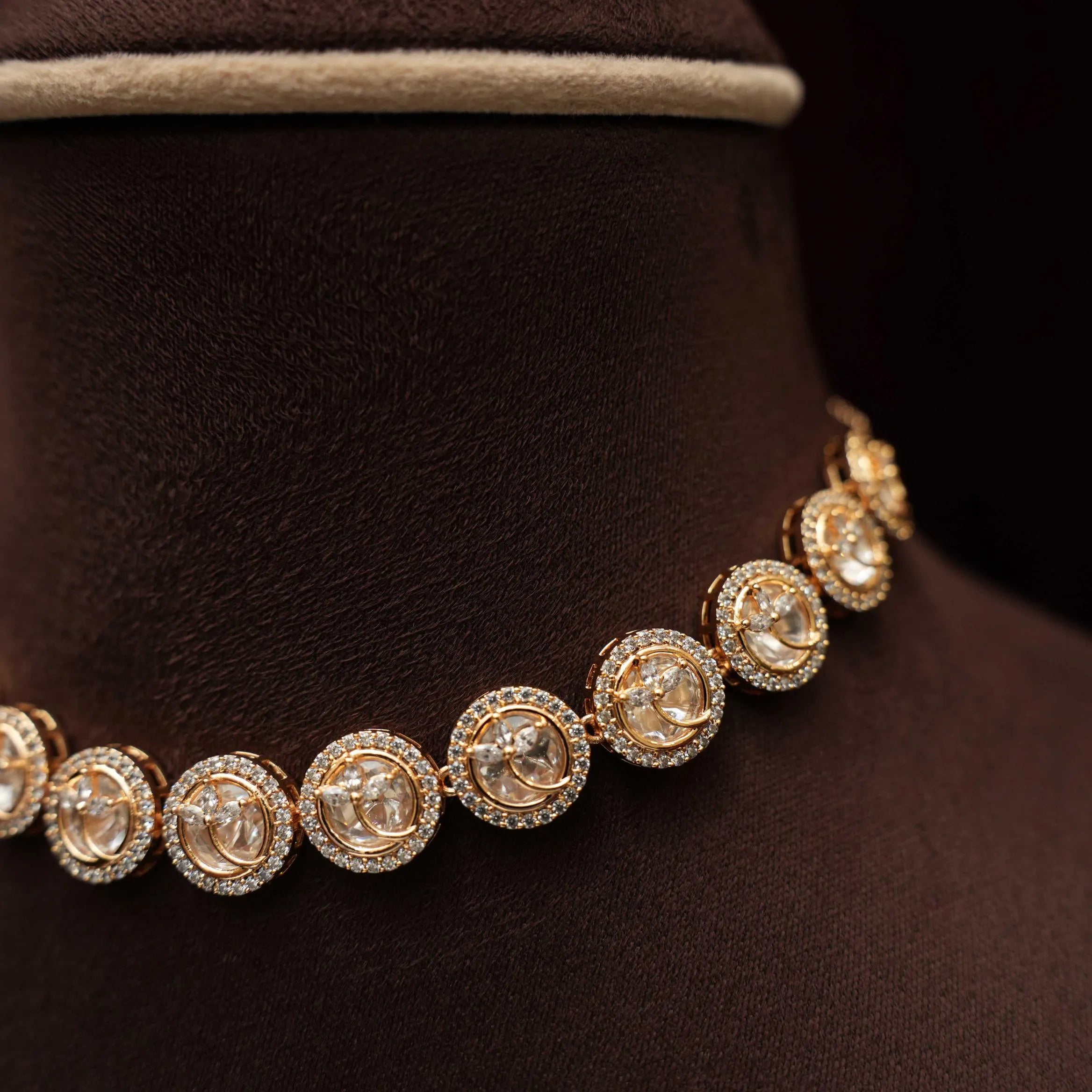 Ishita Polki Choker - White