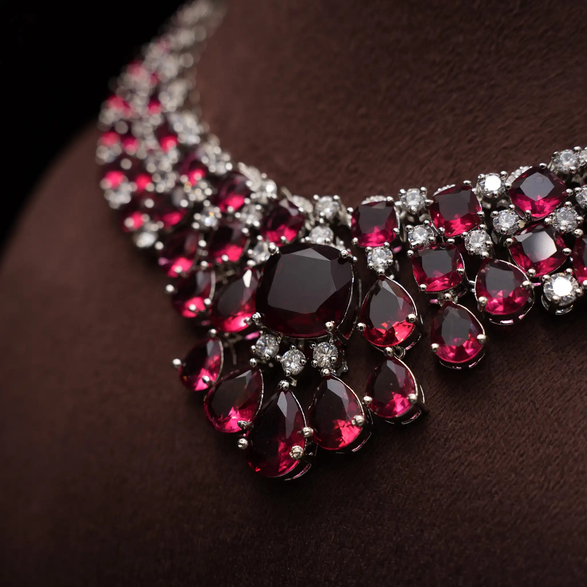 Jagrti Zircon Necklace - Red