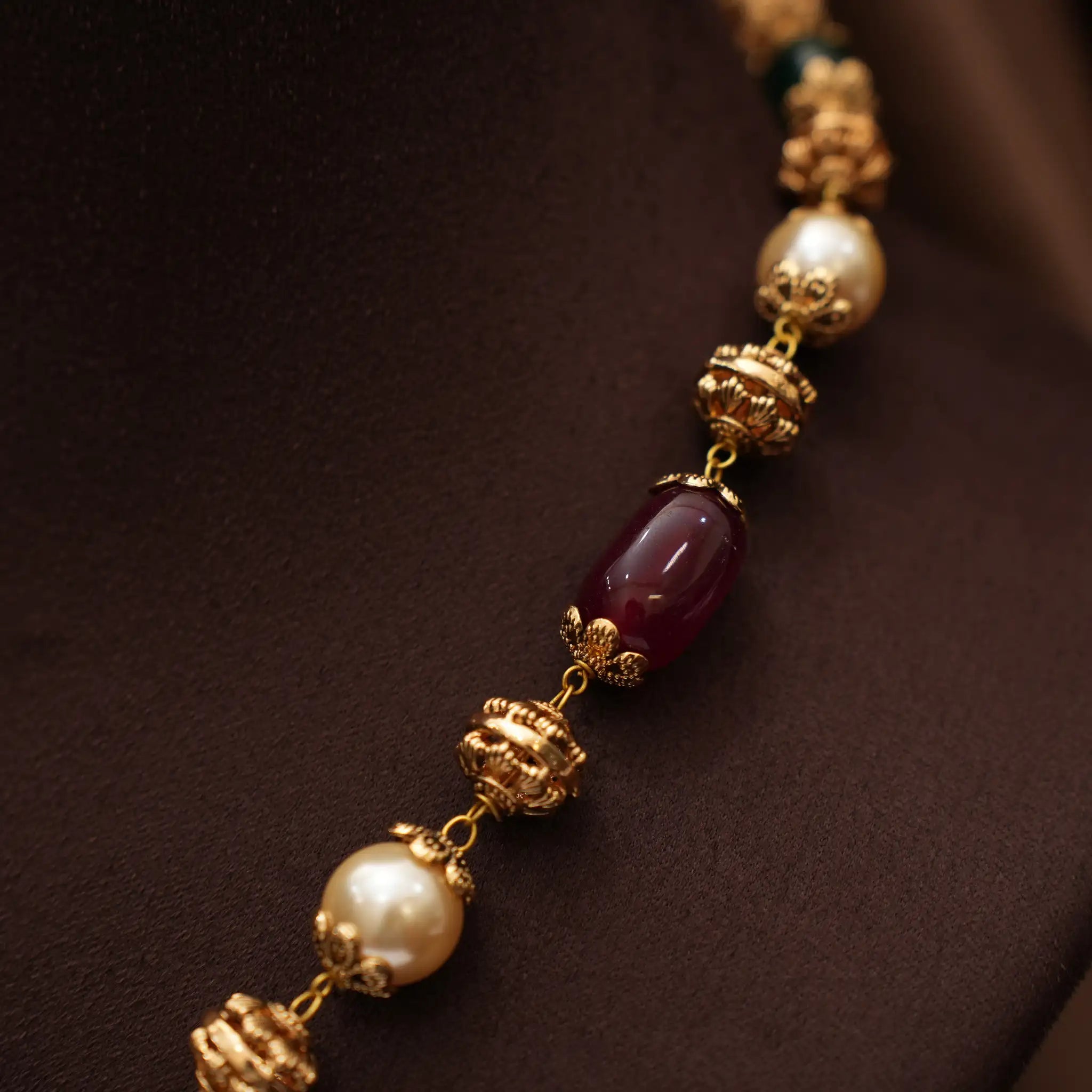 Jalak Beaded Necklace