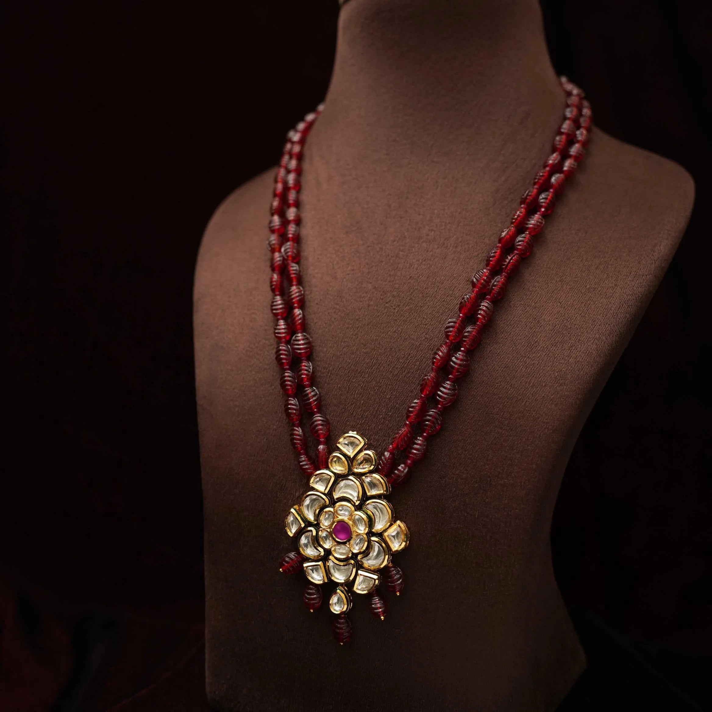 Janu Kundan Necklace