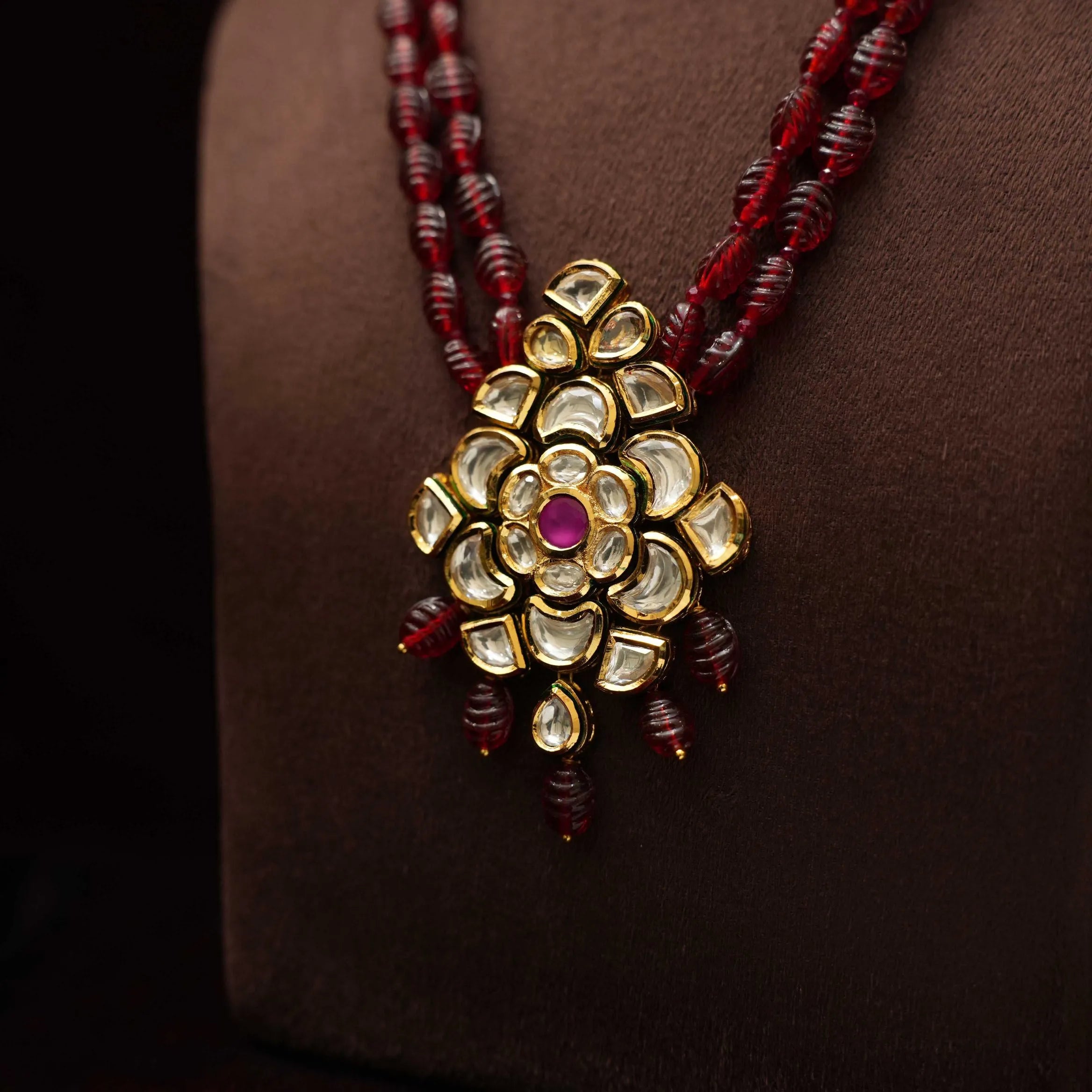 Janu Kundan Necklace