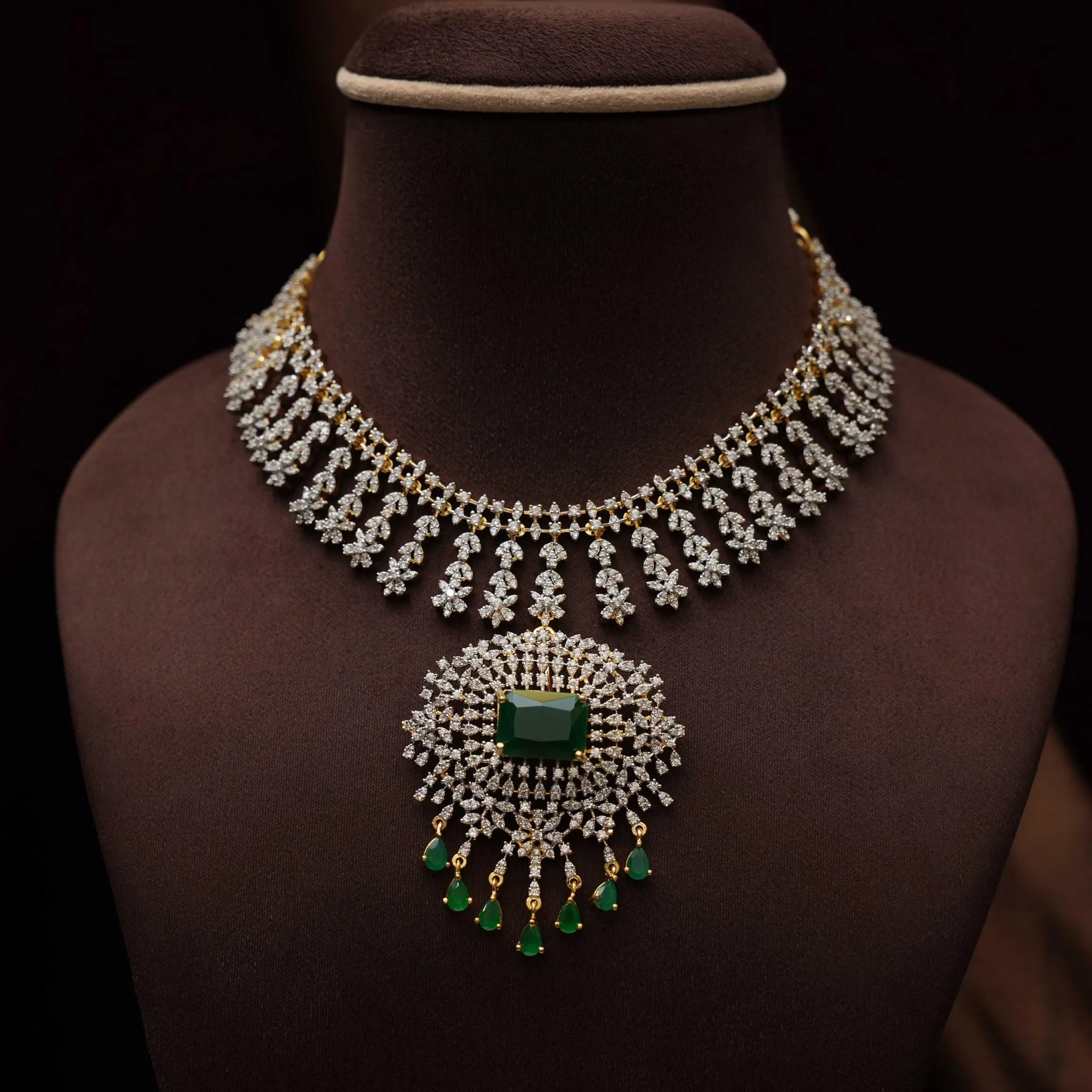 Janvi Zircon Necklace - Green