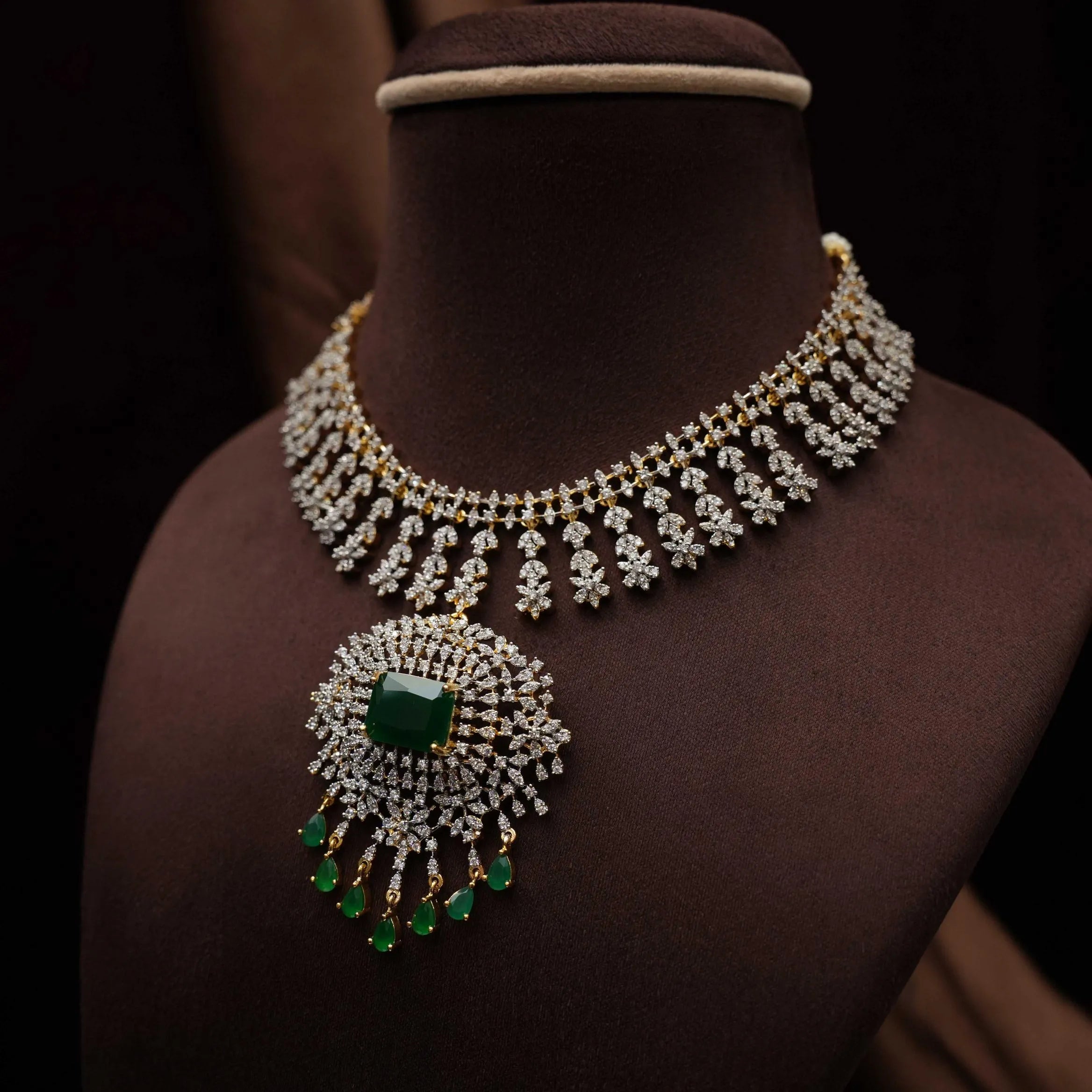 Janvi Zircon Necklace - Green