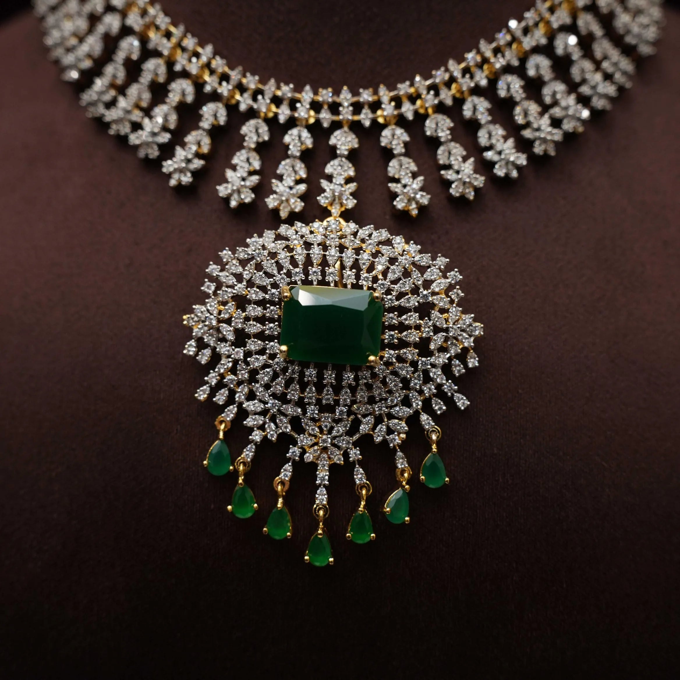 Janvi Zircon Necklace - Green