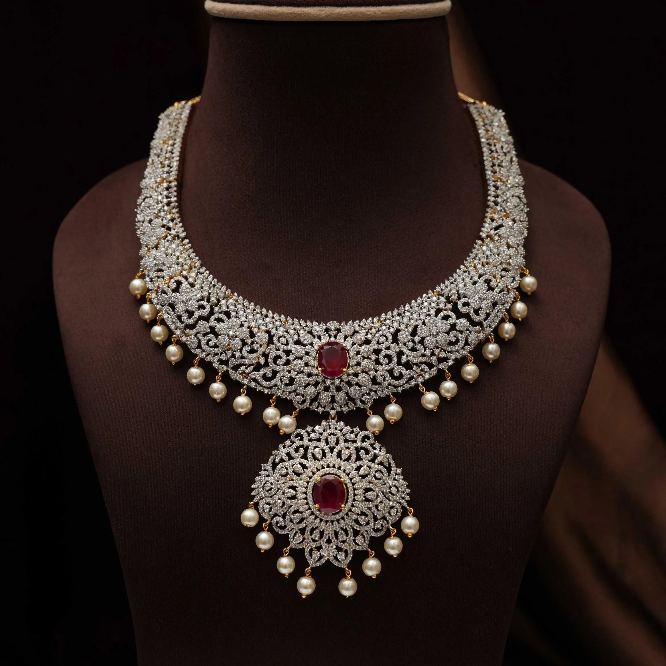 Jasviri Zircon Necklace