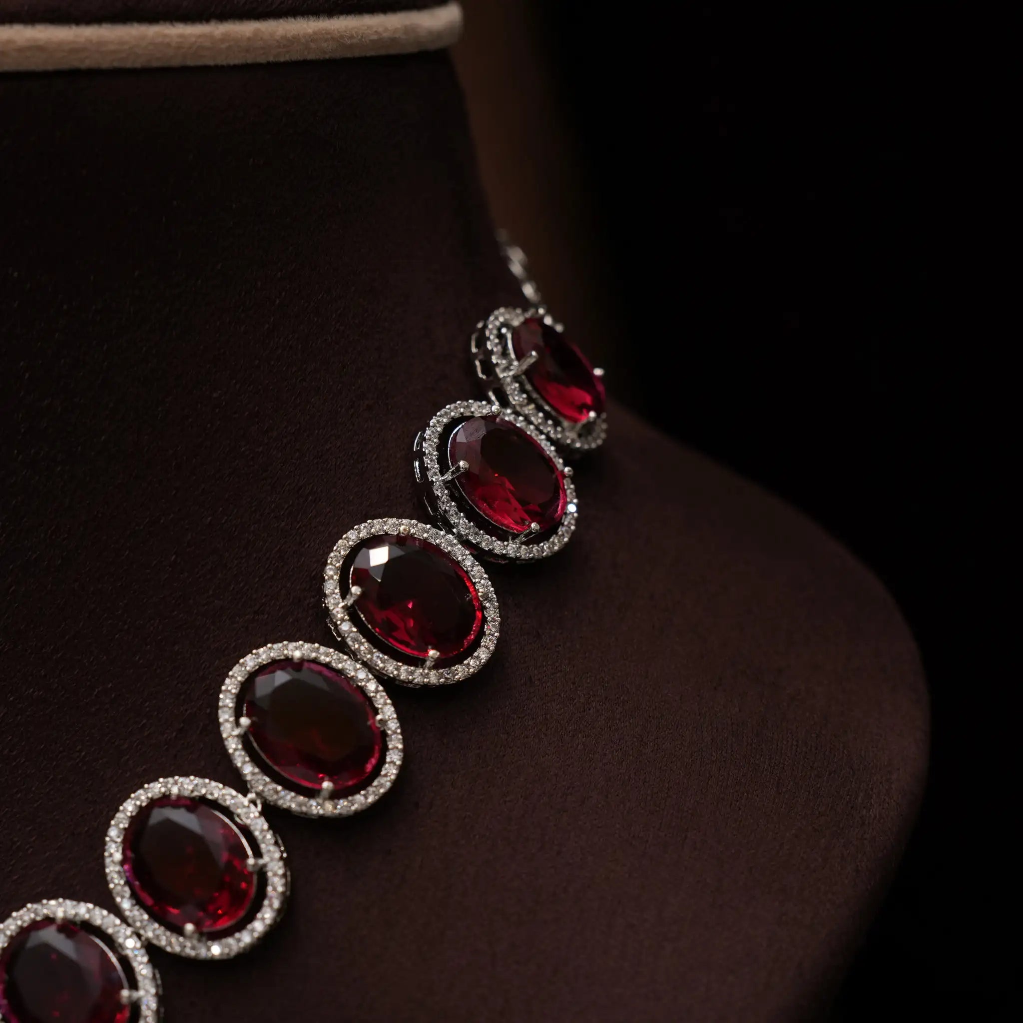 Jayani Zircon Necklace - Red