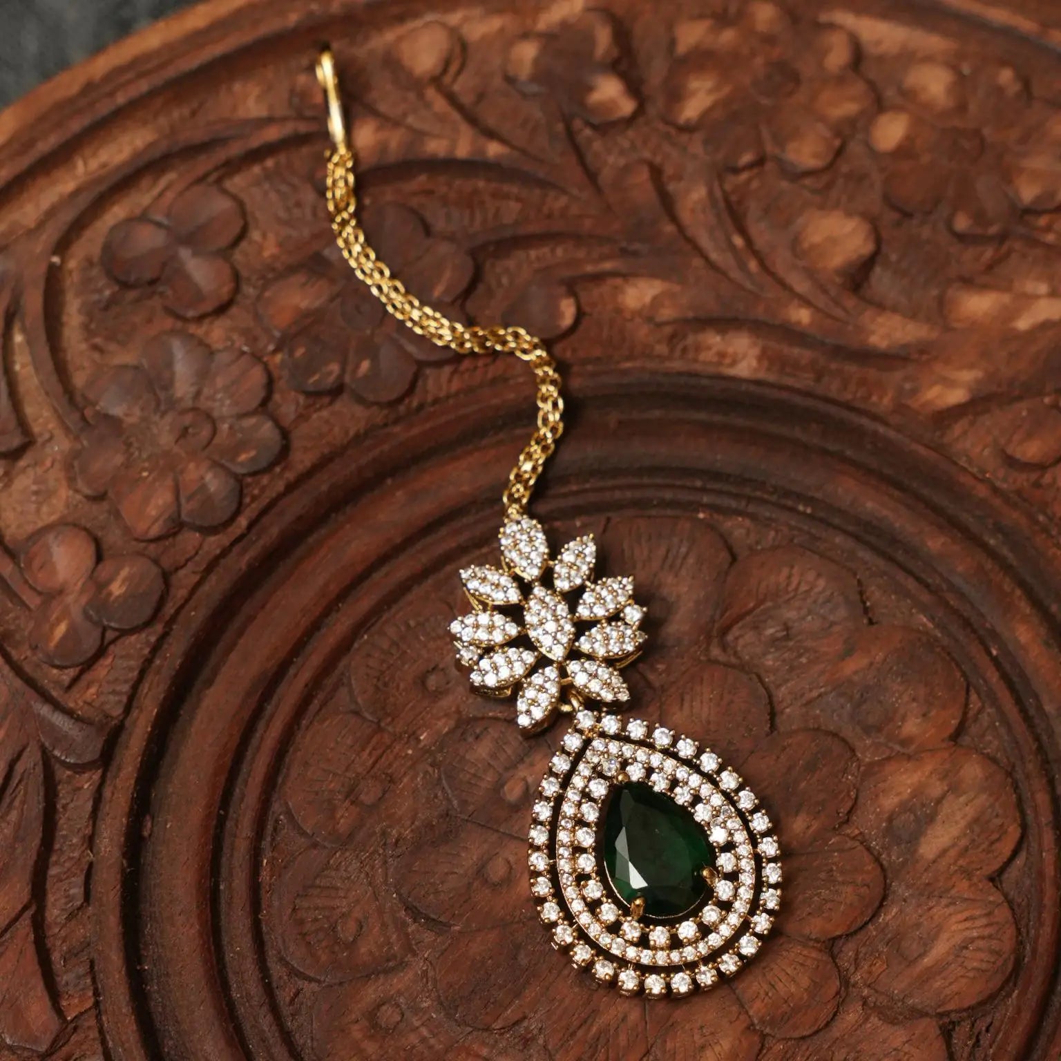 Jaynika Zircon Tikka - Dark Green