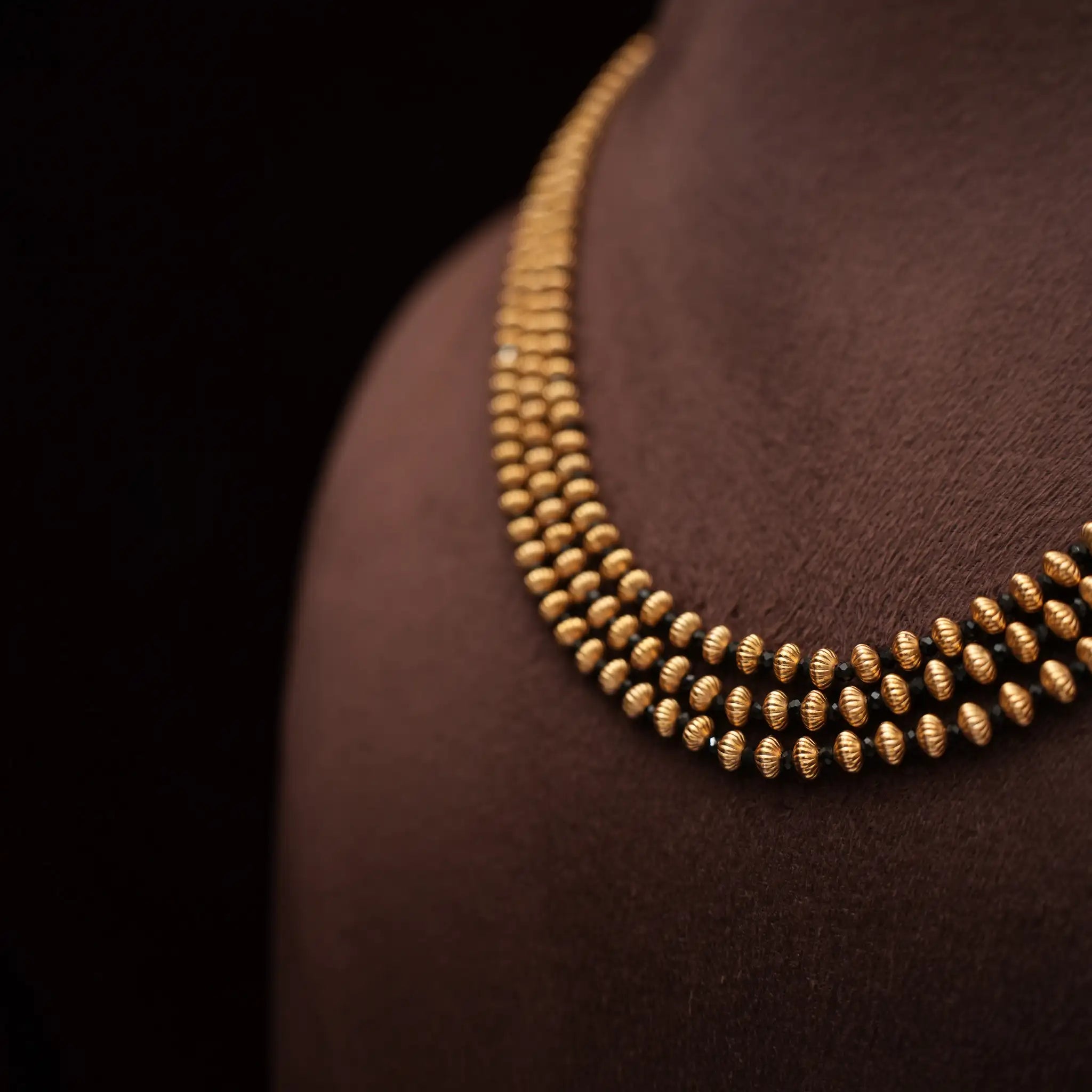 Jemrah Antique Necklace - Black