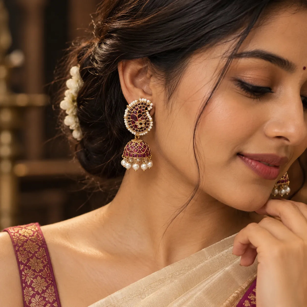 Jhanvi Antique Jhumka Earrings
