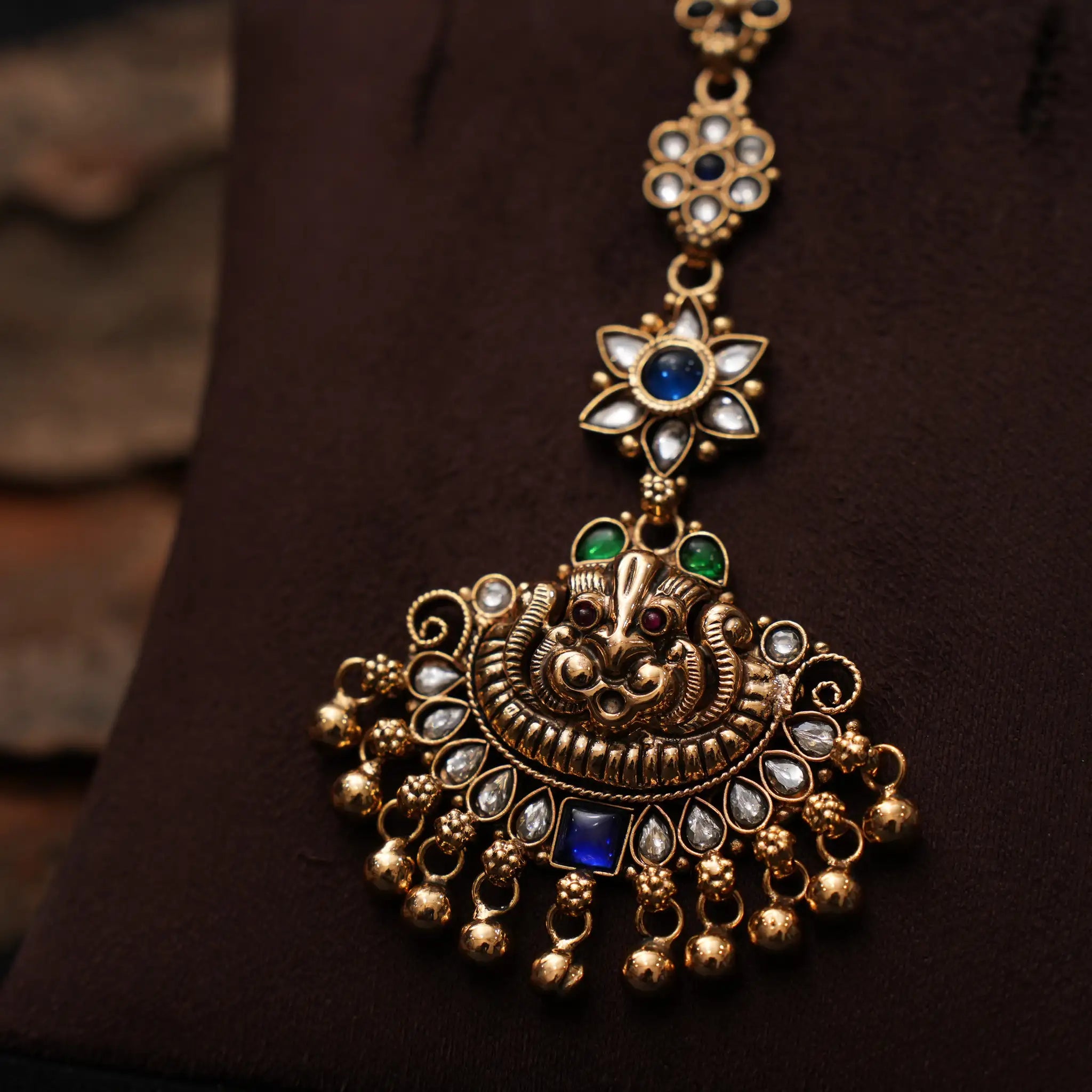 Jinuta Antique Nagas Tikka