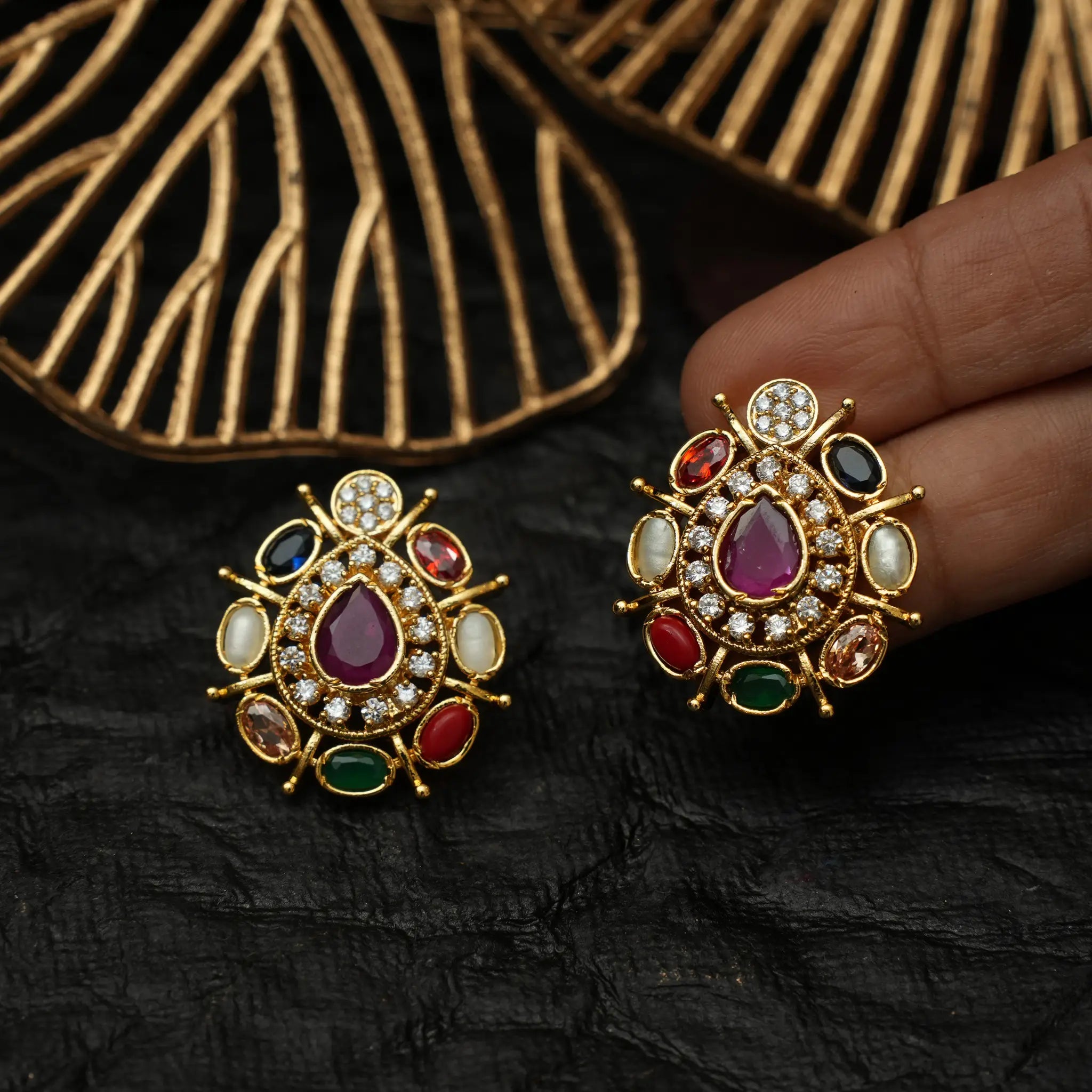 Joshua Navaratna Ear Stud - Multicolor
