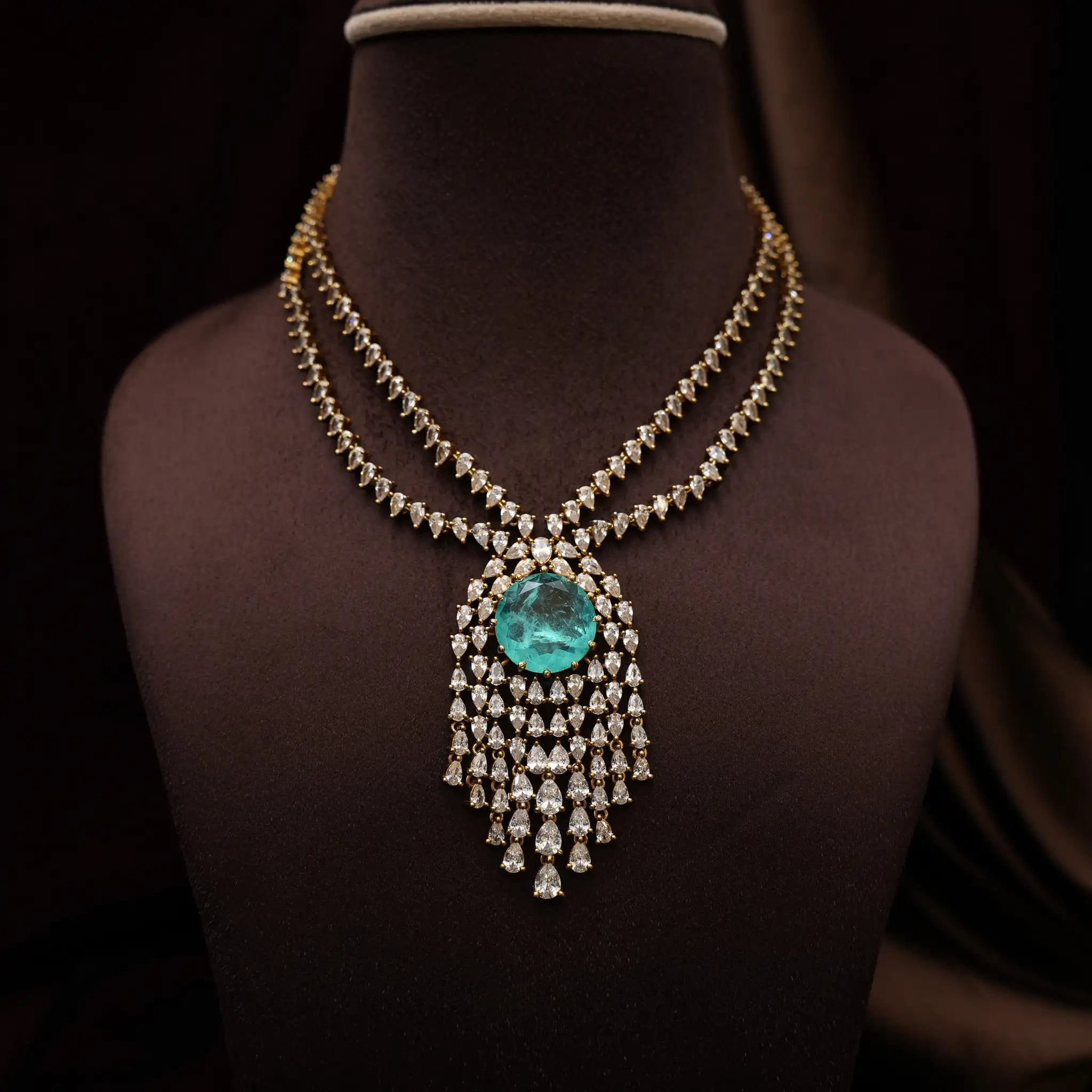 Jutika Zircon Necklace