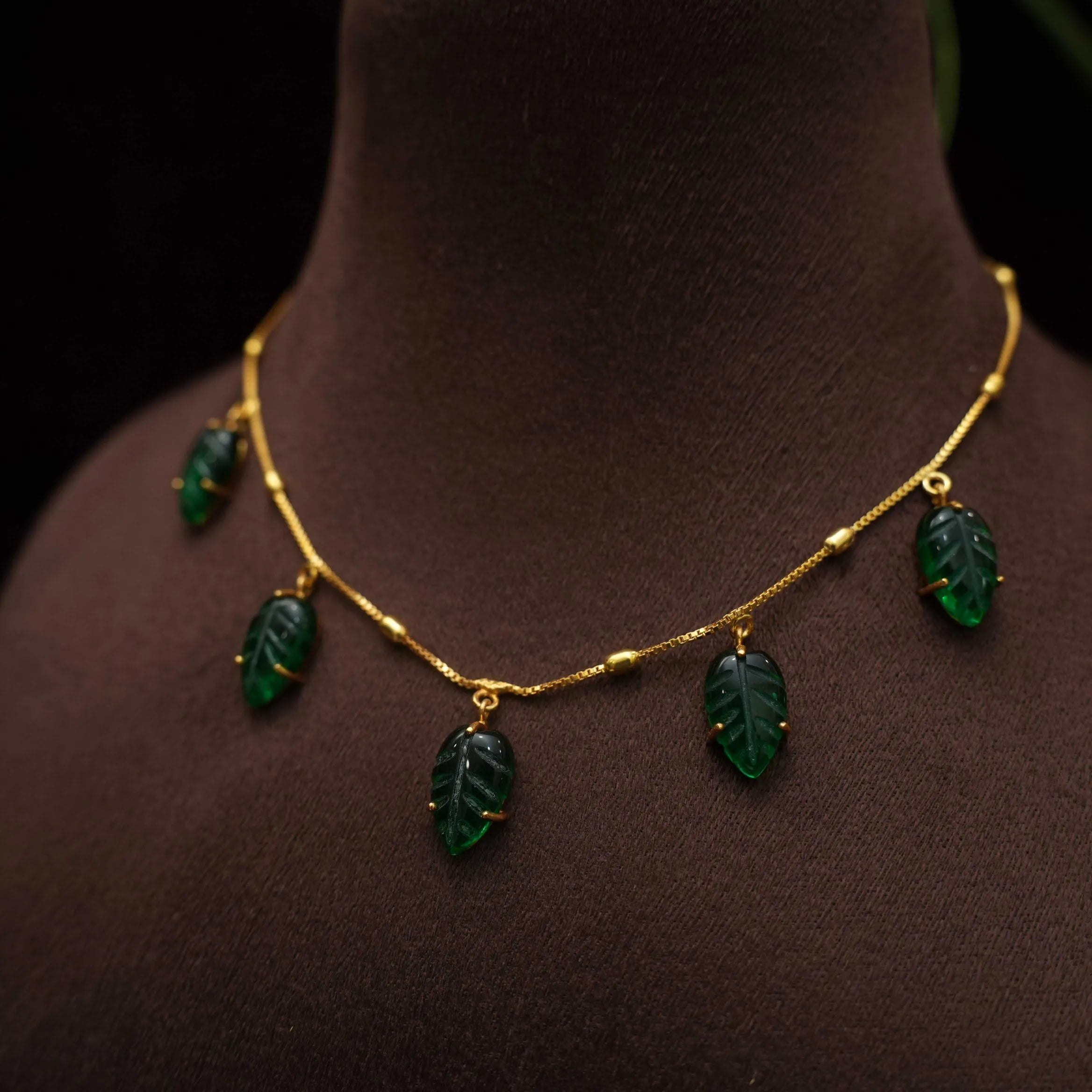 Kalyani Minimalistic Necklace - Green