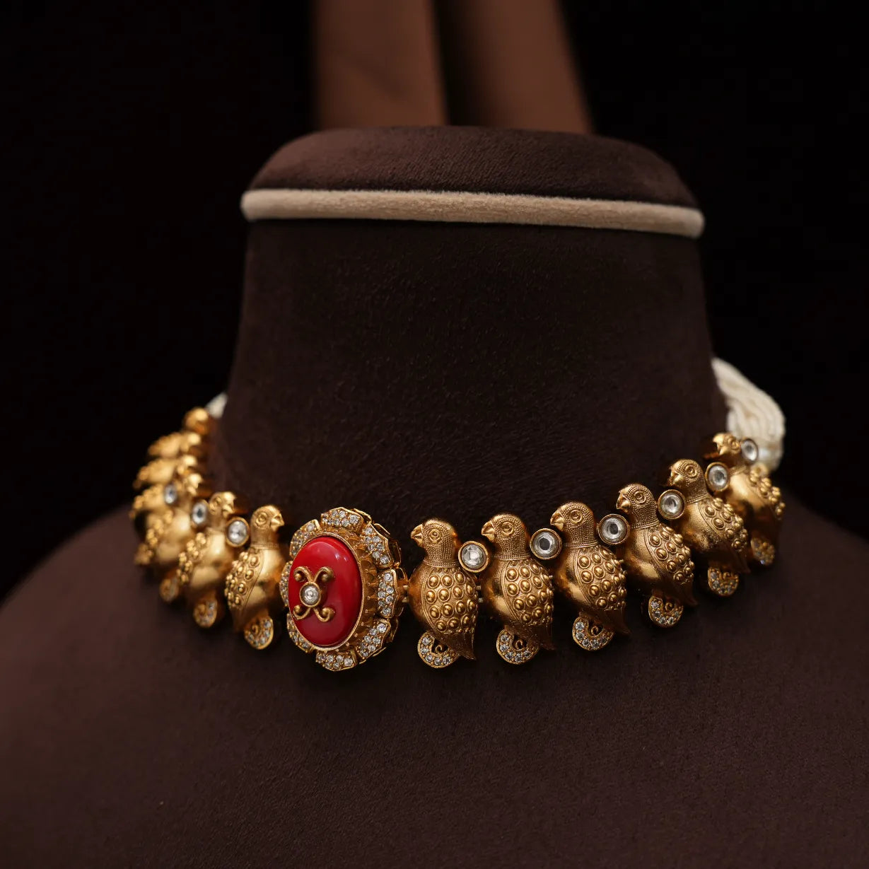 Kamalika Antique Choker - Coral