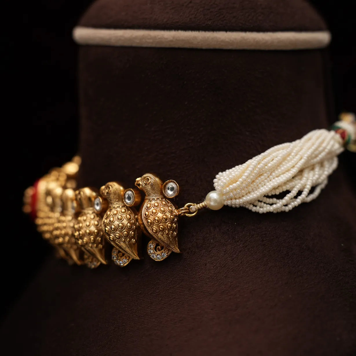 Kamalika Antique Choker - Coral