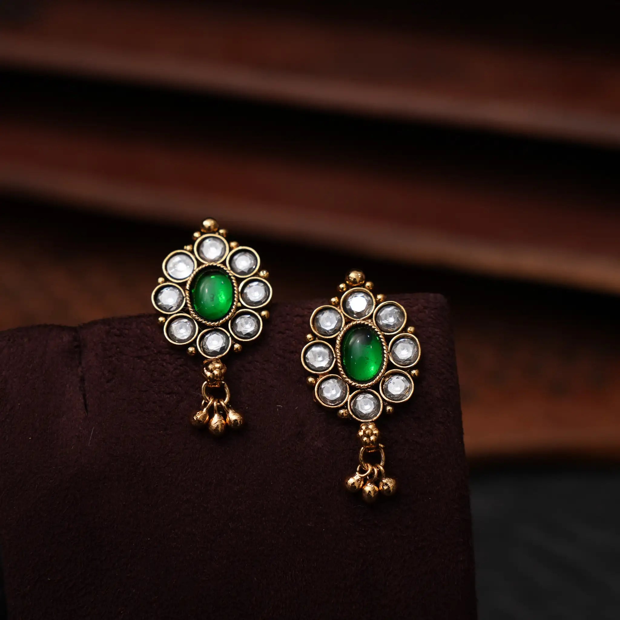 Kanika Antique Nagas Ear Stud - Green