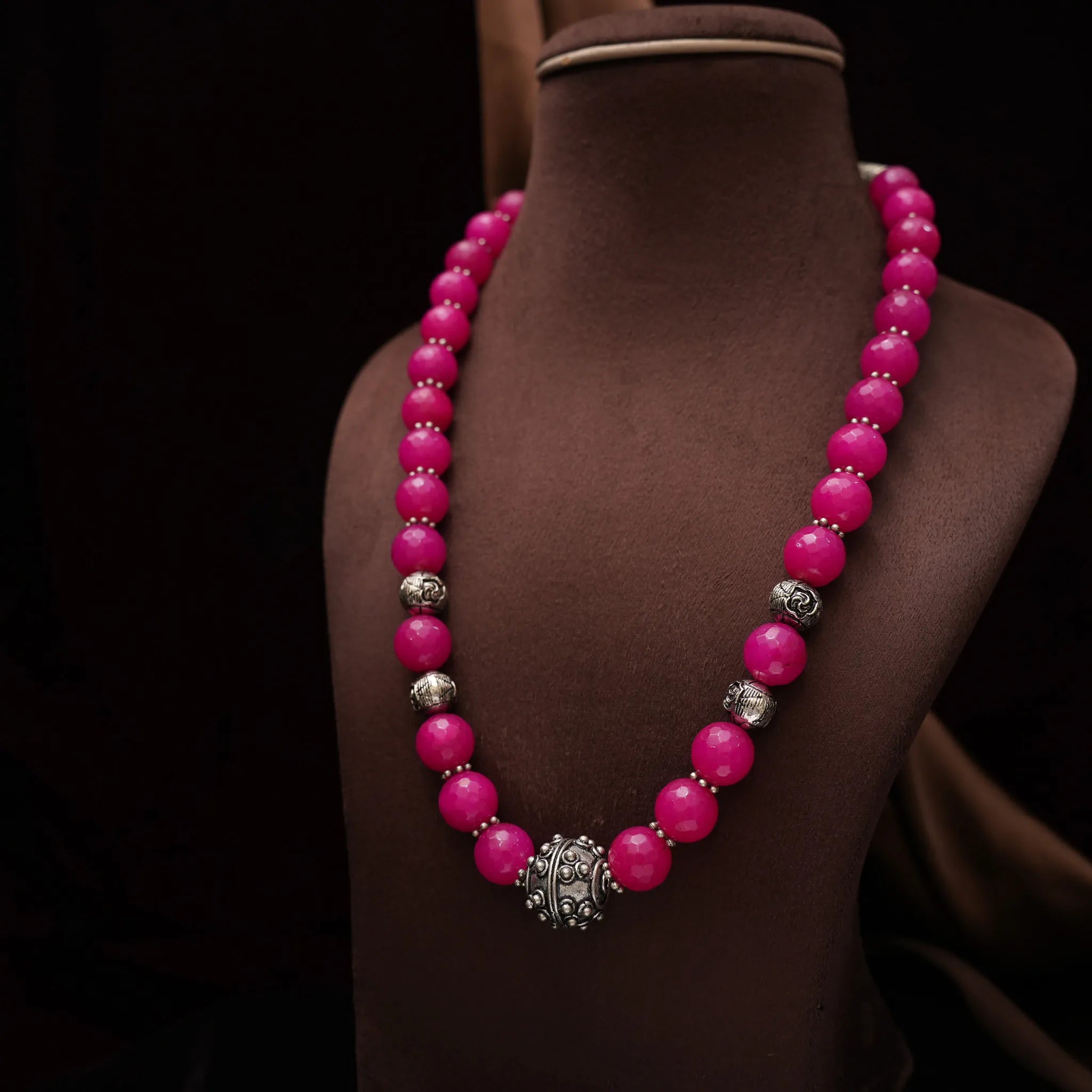 Kanika Beaded Necklace