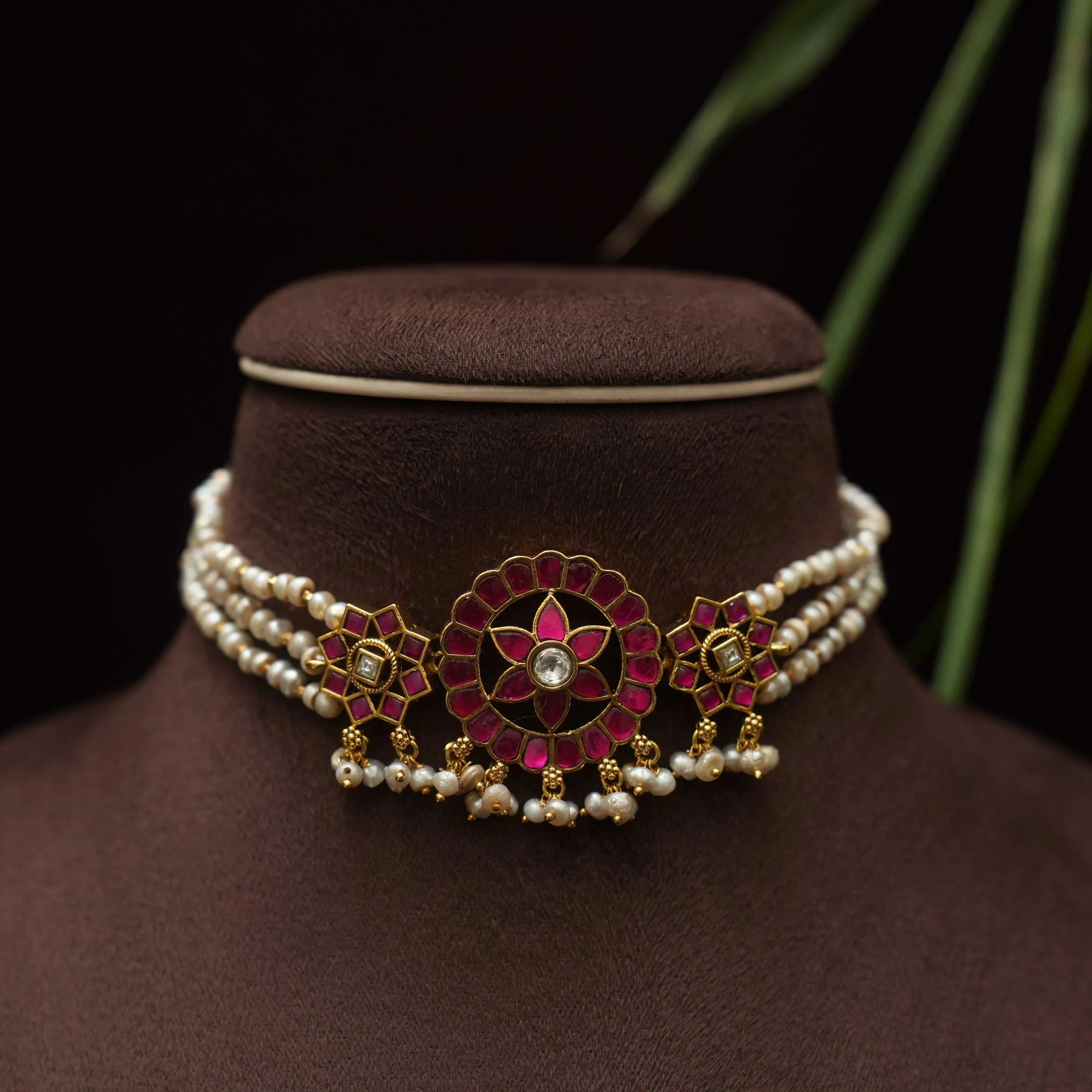 Kaveeya Polki Beaded Choker - Aaby