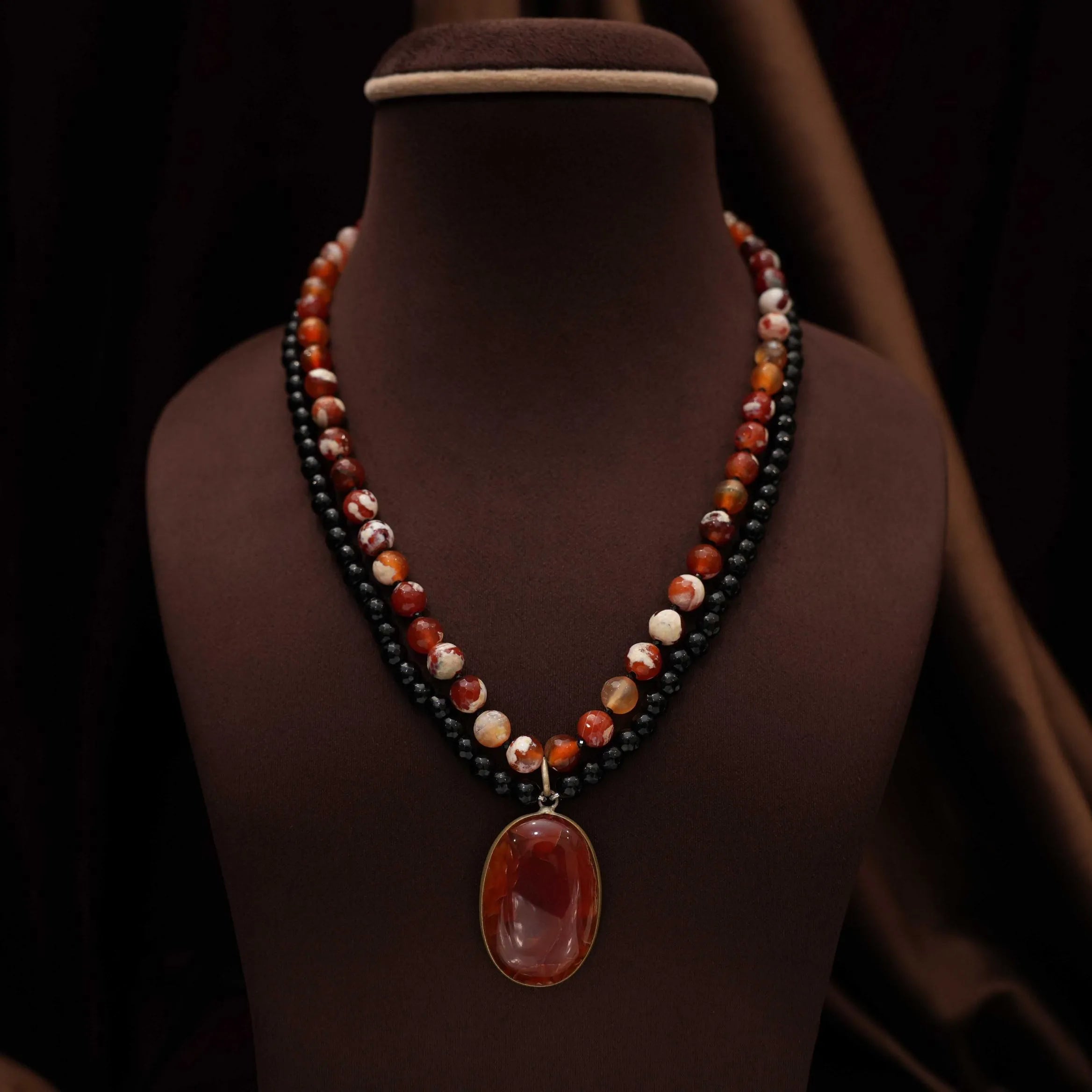 Kavinila Beaded Necklace