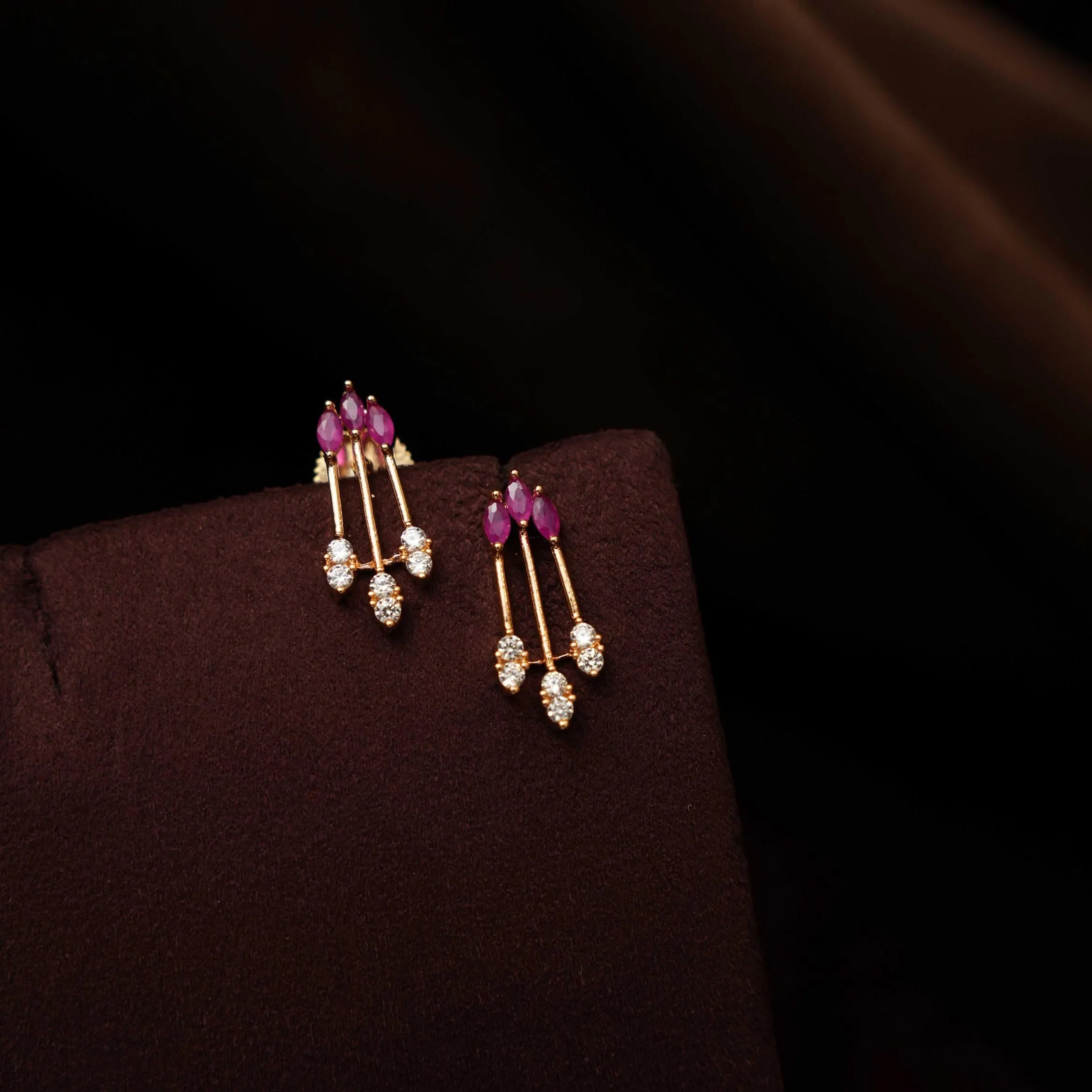 Keya Zircon Necklace