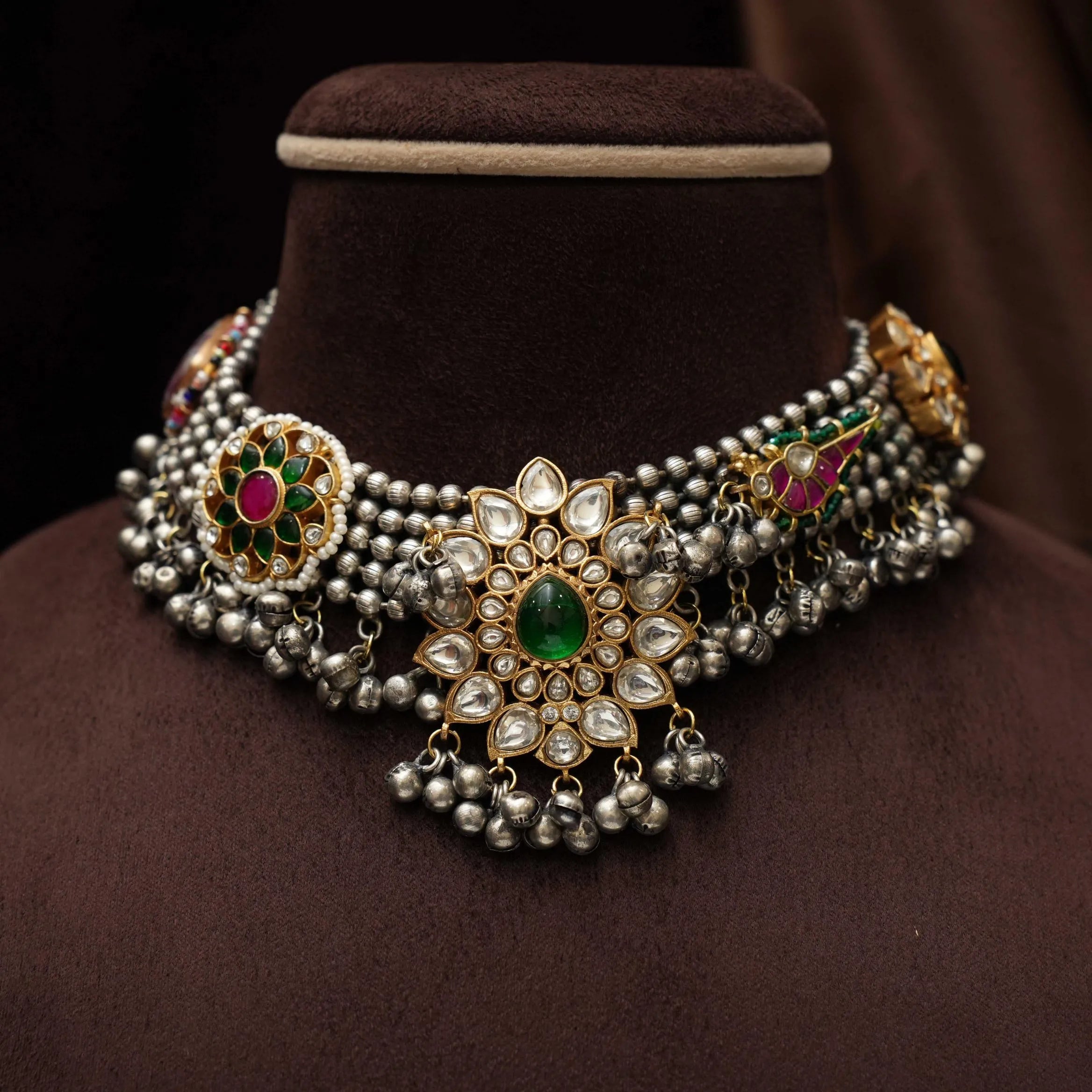 Kiya Antique Dual Tone Choker - Green