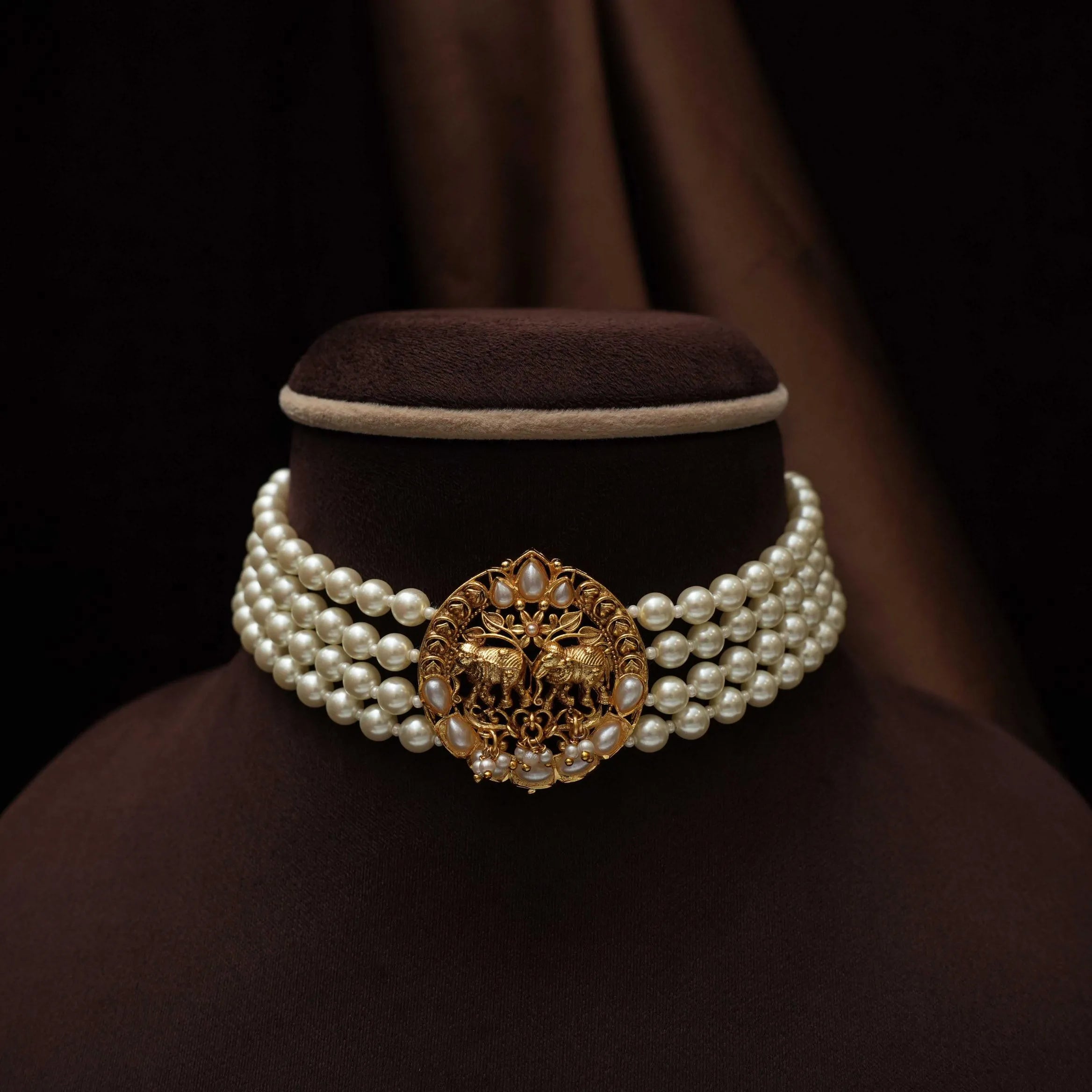 Kiyana Beaded Antique Choker - Pearl