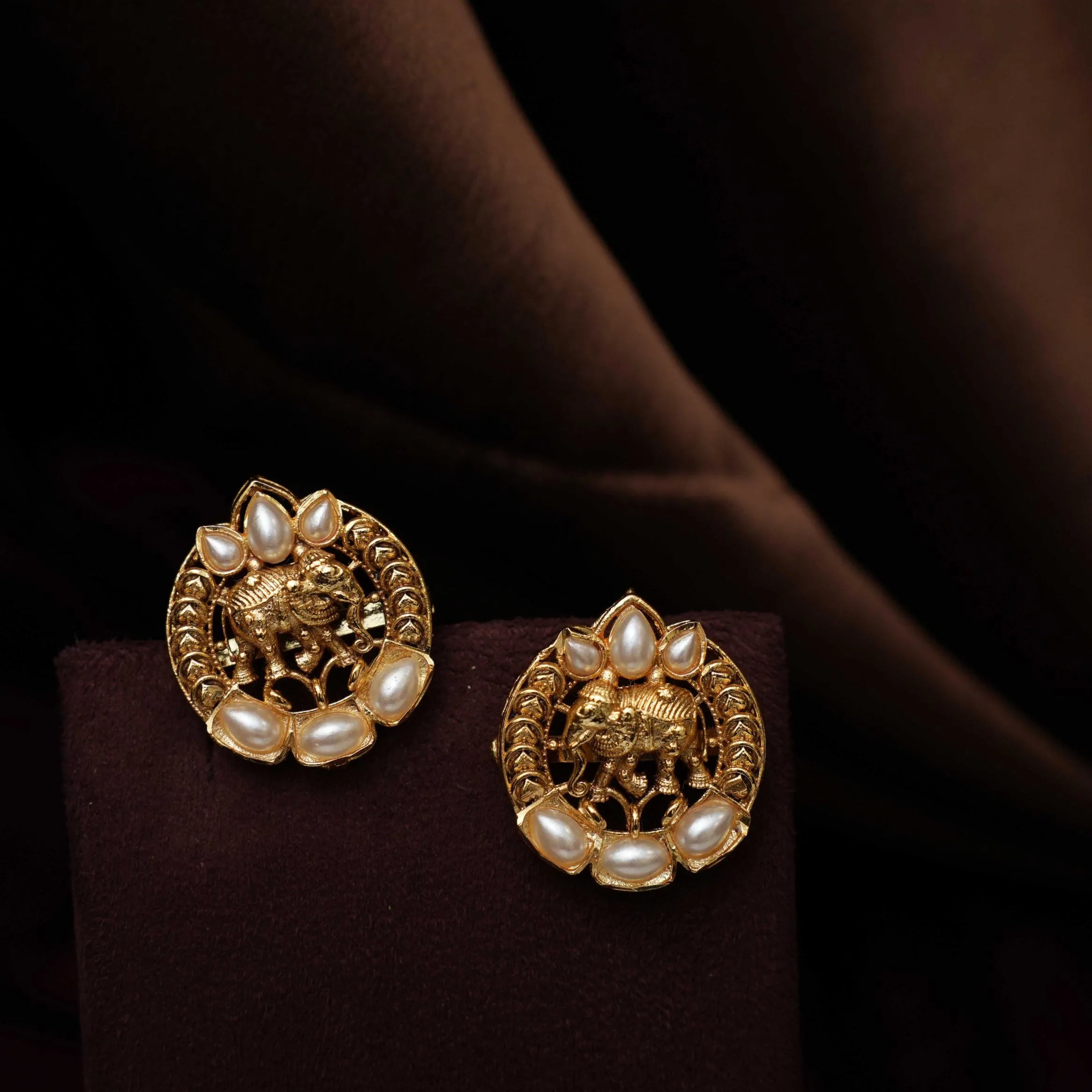 Kiyana Beaded Antique Choker - Pearl