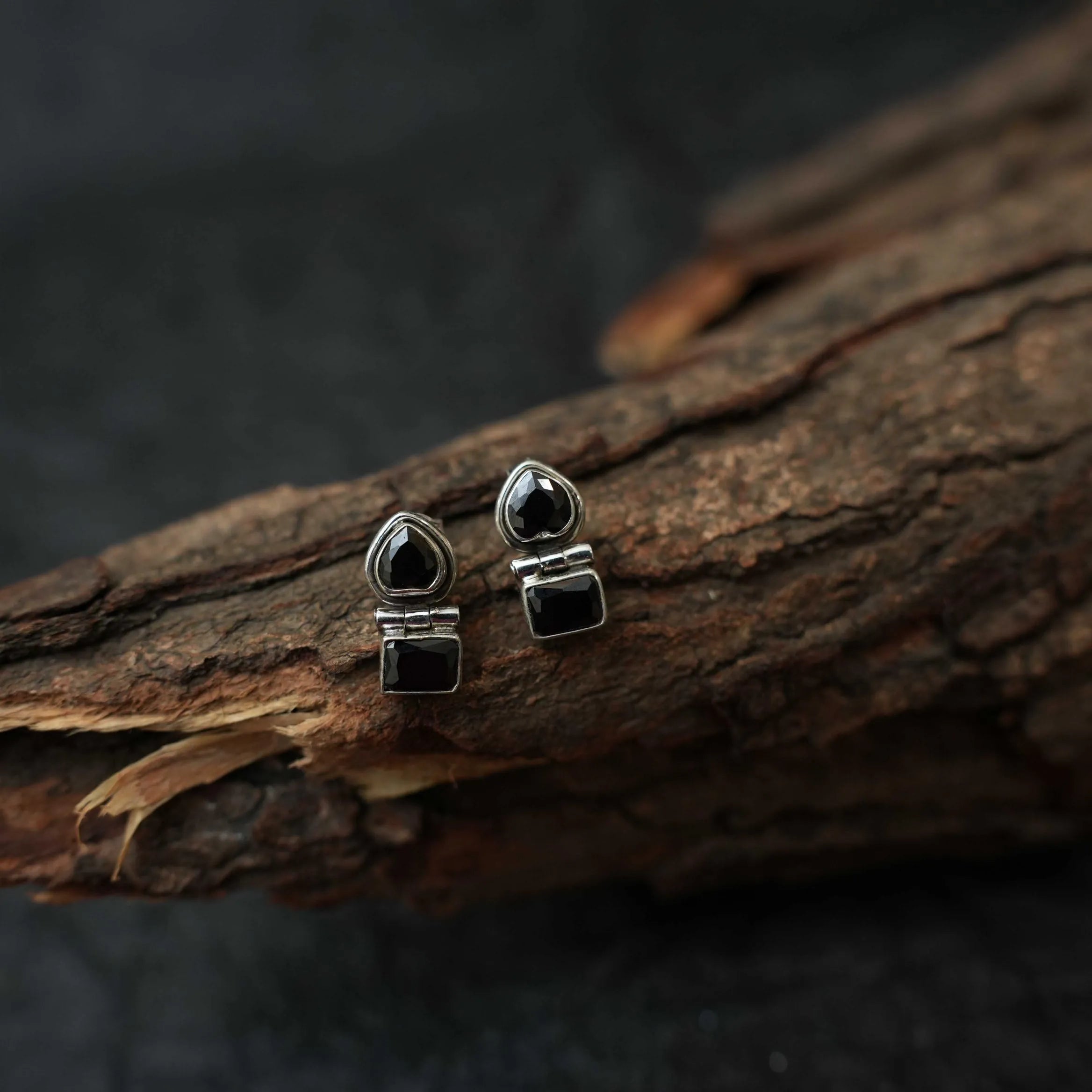 Krisha Silver Oxidised Ear Stud - Black