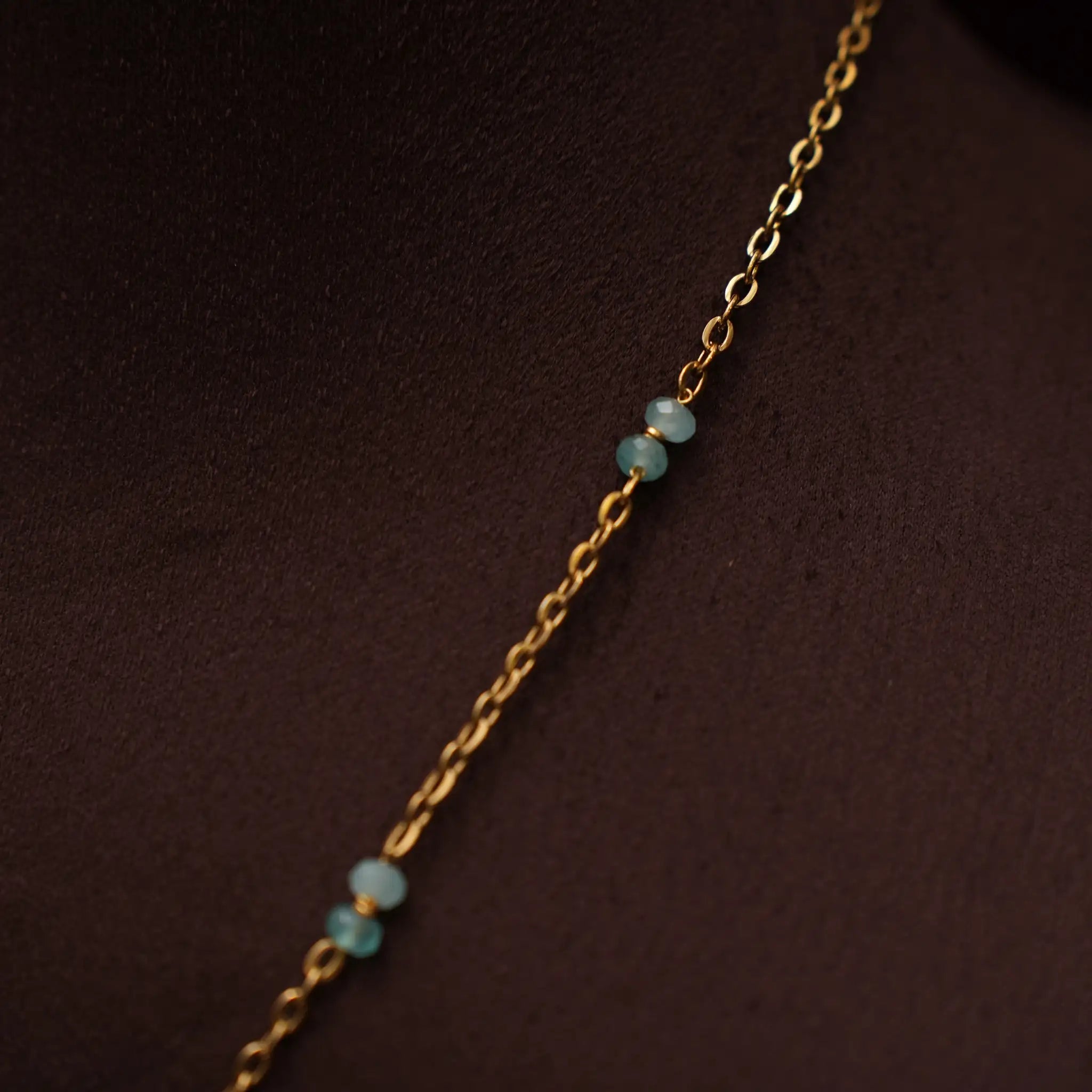 Kritay Victorian Minimal Necklace - Aqua