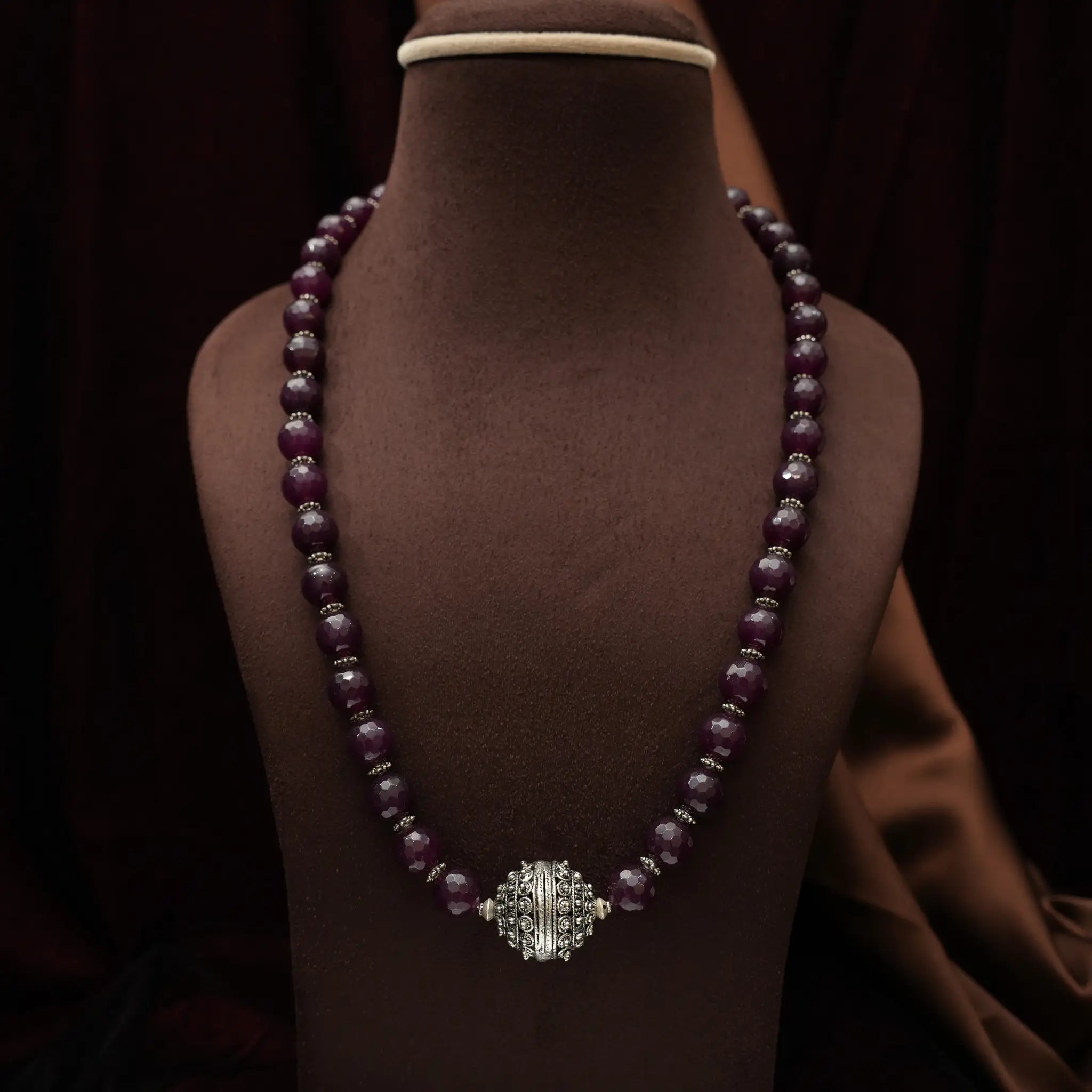 Kshirja Beaded Necklace