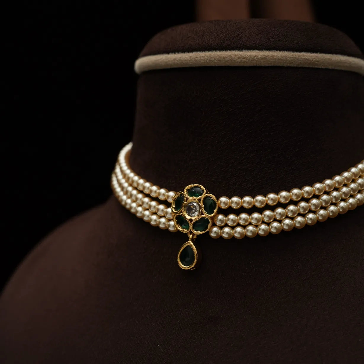 Kshirja Pearl Choker - Green