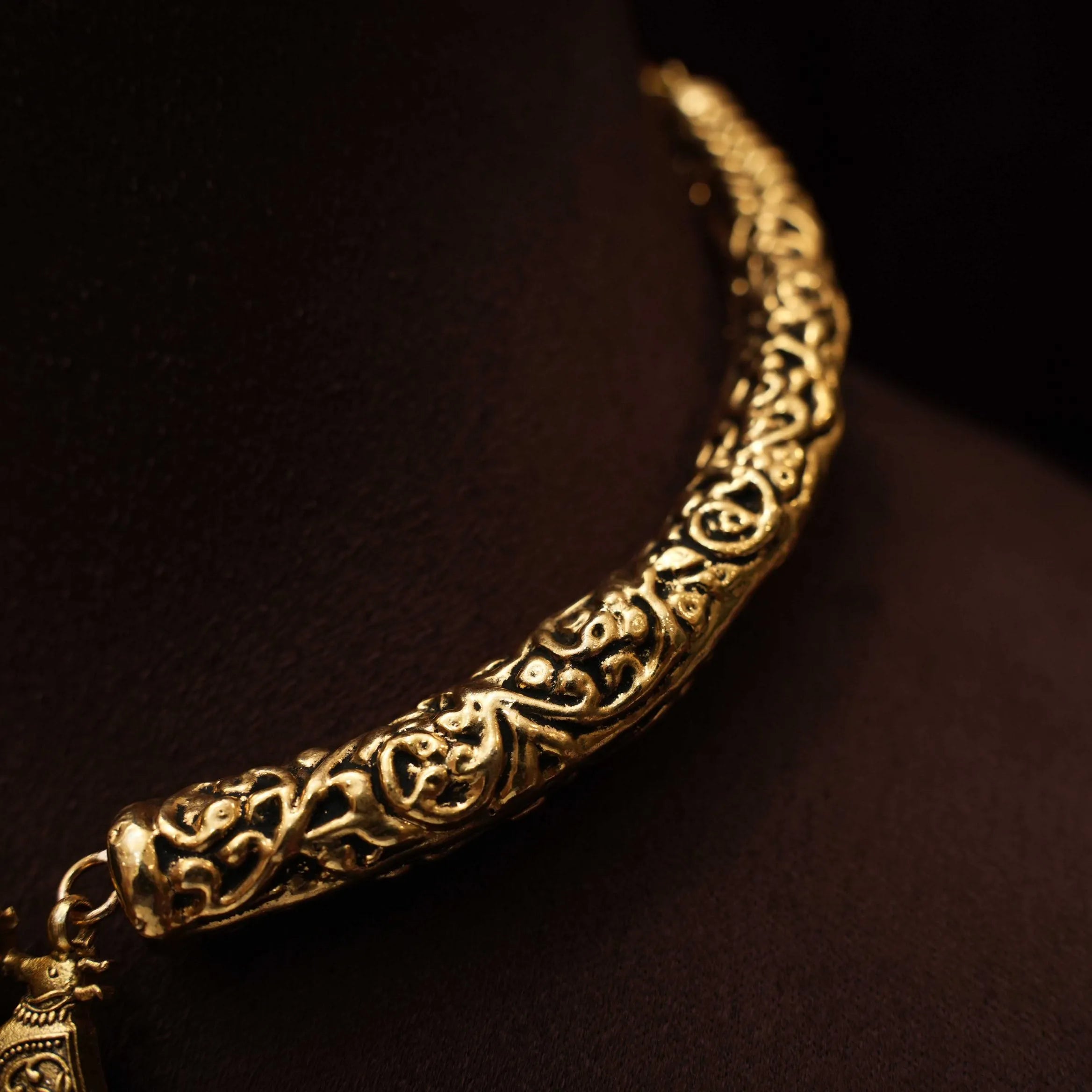 Kuvali Antique Hasli Necklace