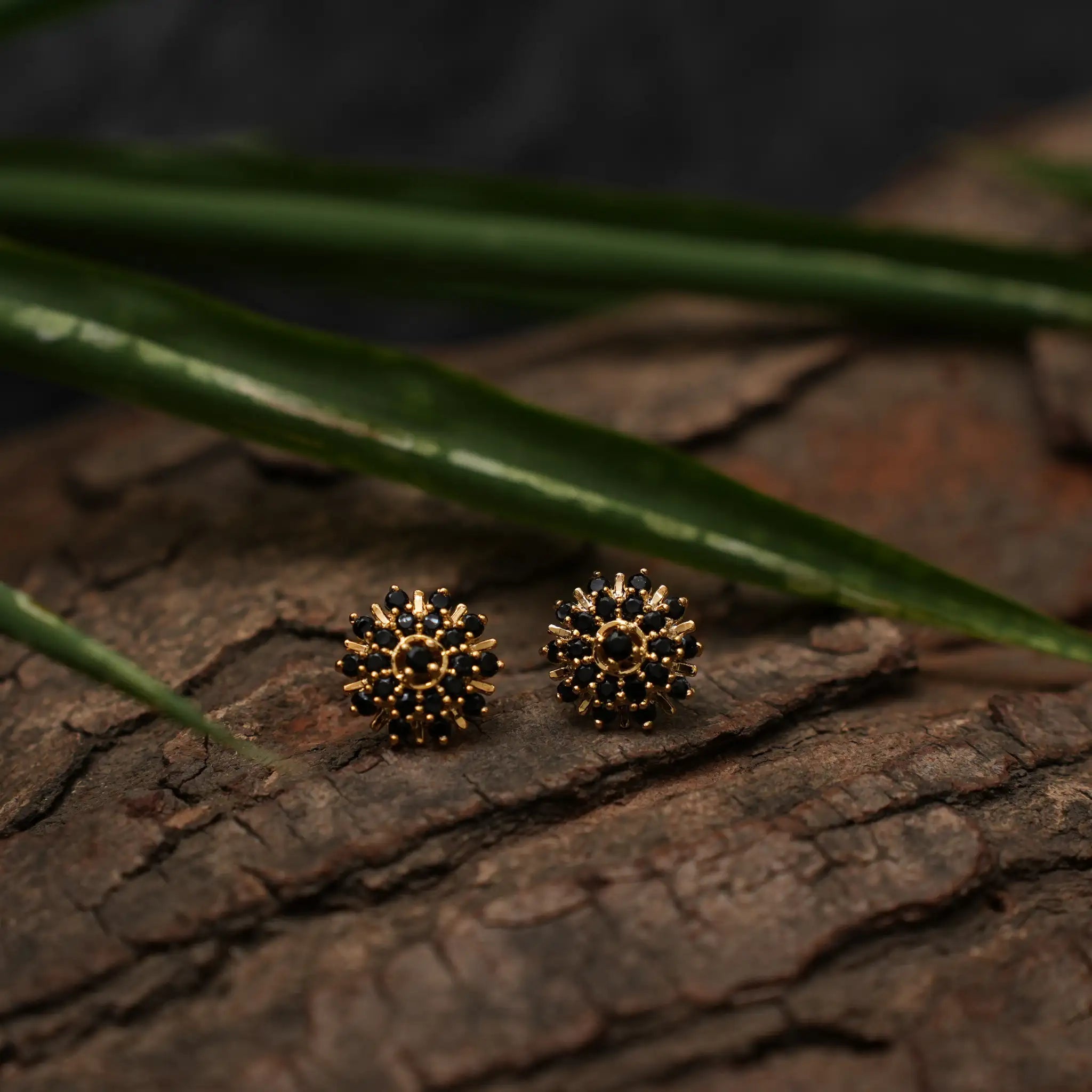 Kyle Antique Ear Stud