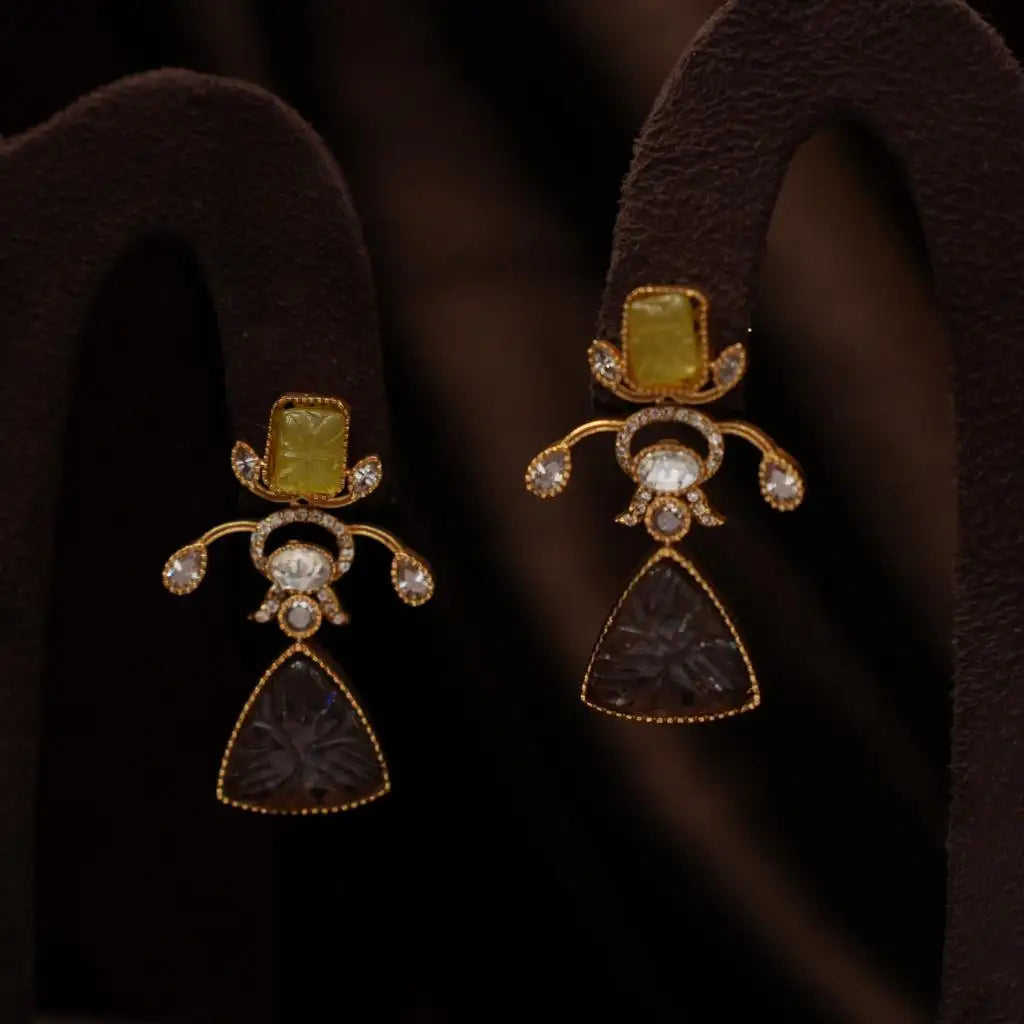 Lagadha Beaded Necklace