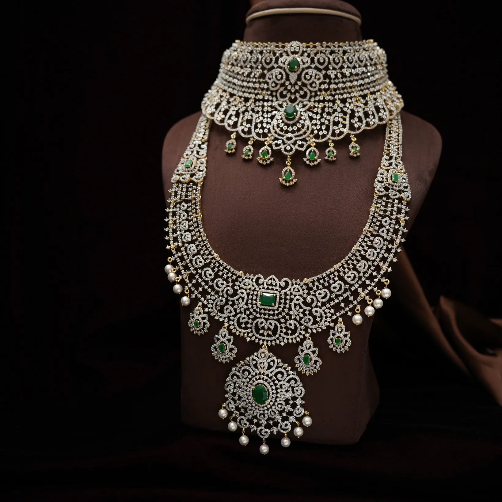 Laghima Zircon Necklace Set