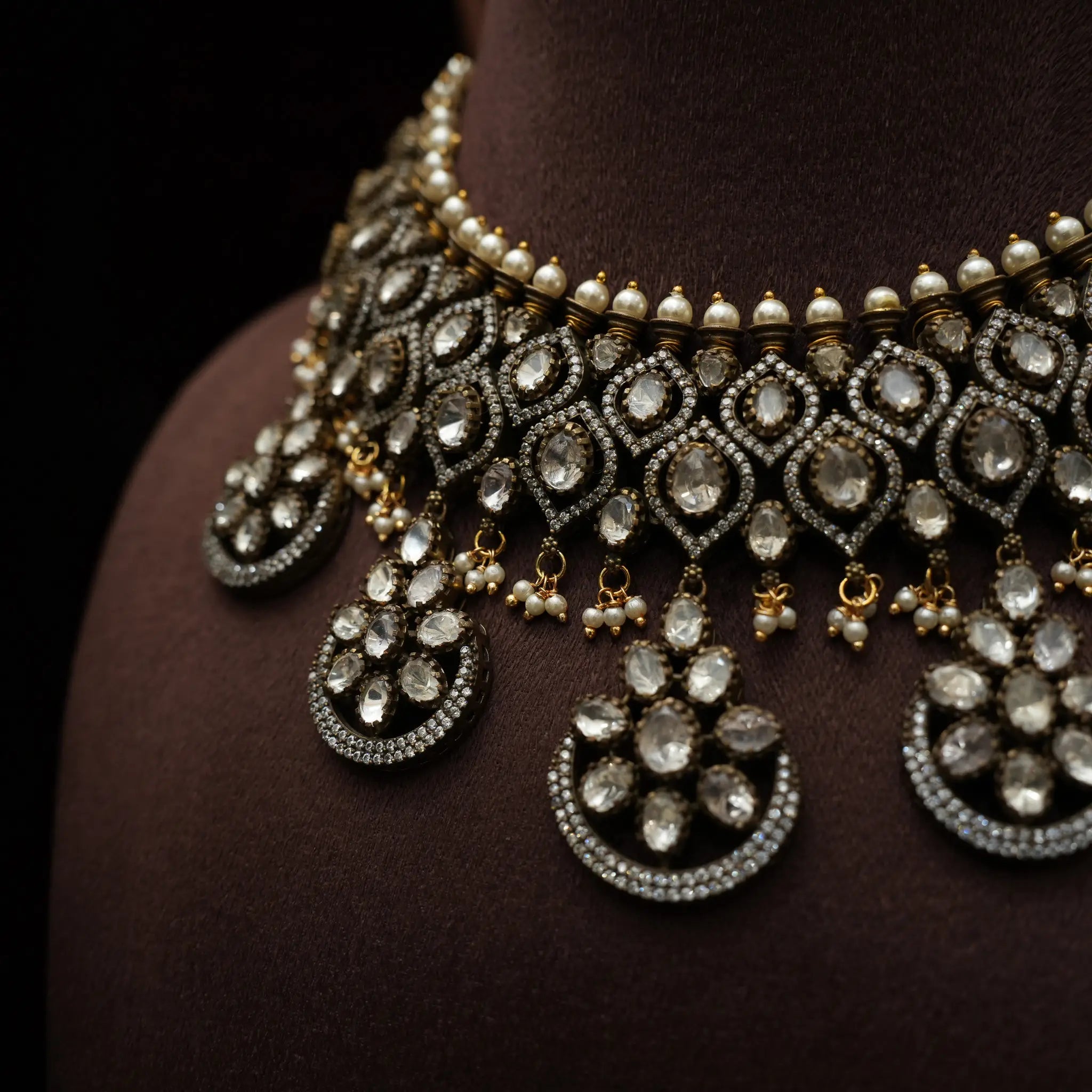 Lagvi Victorian Polki Necklace