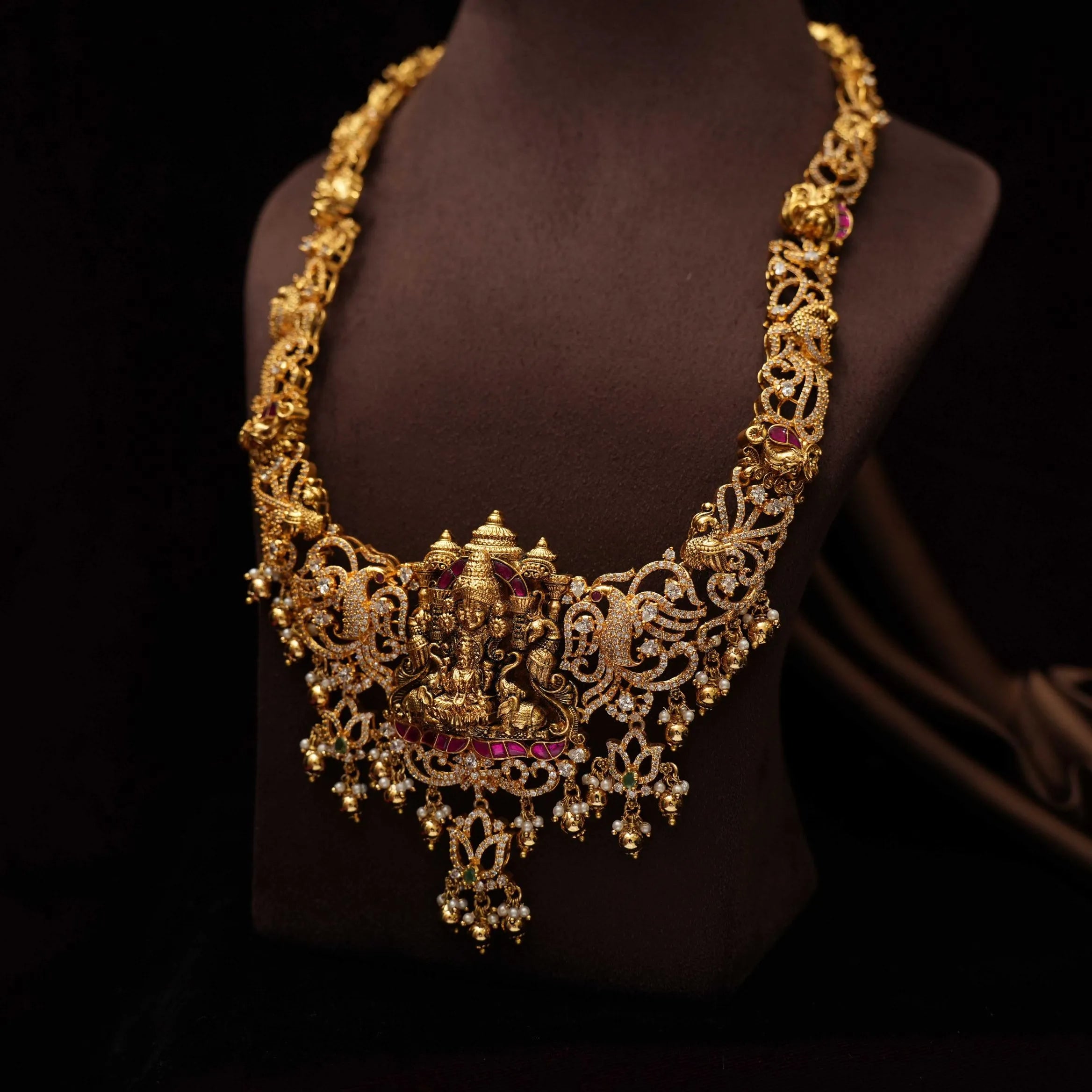 Laksita Antique Necklace