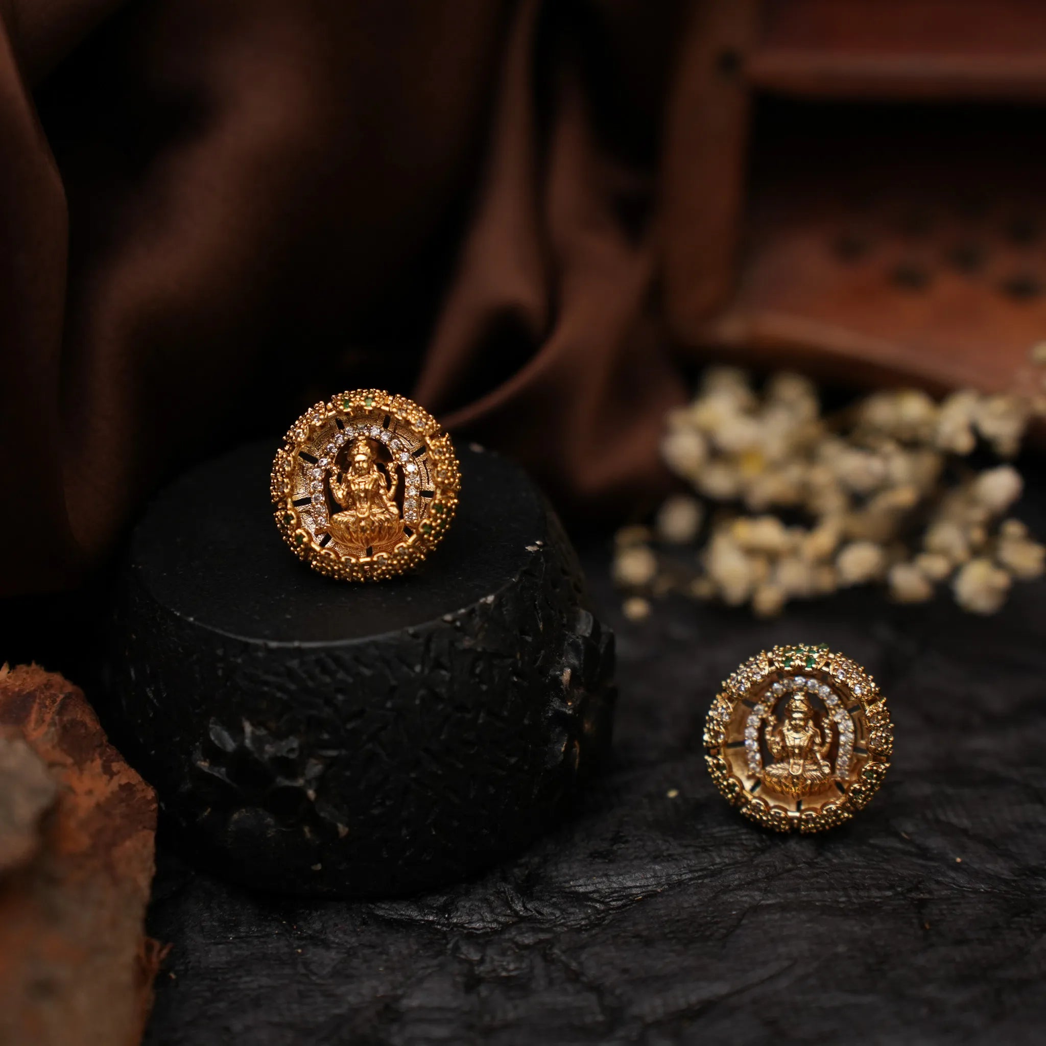 Lavenia Antique Ear Stud - Green