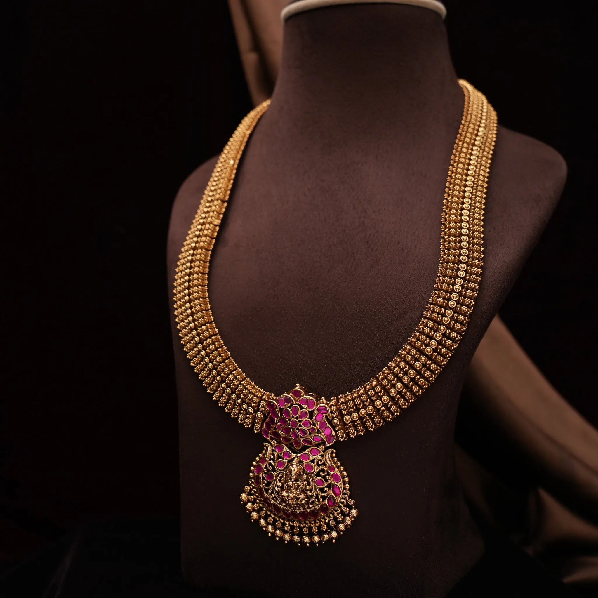 Lavini Antique Necklace - Long