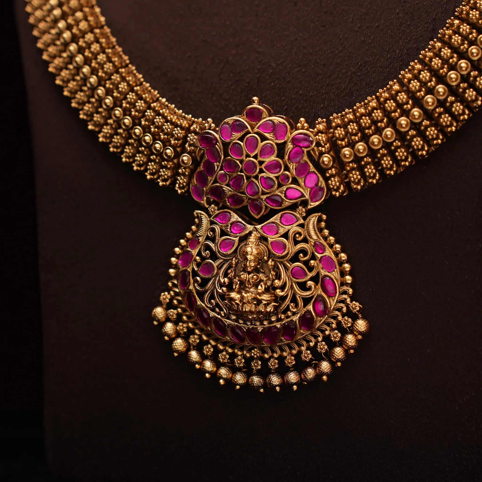 Lavini Antique Necklace - Long