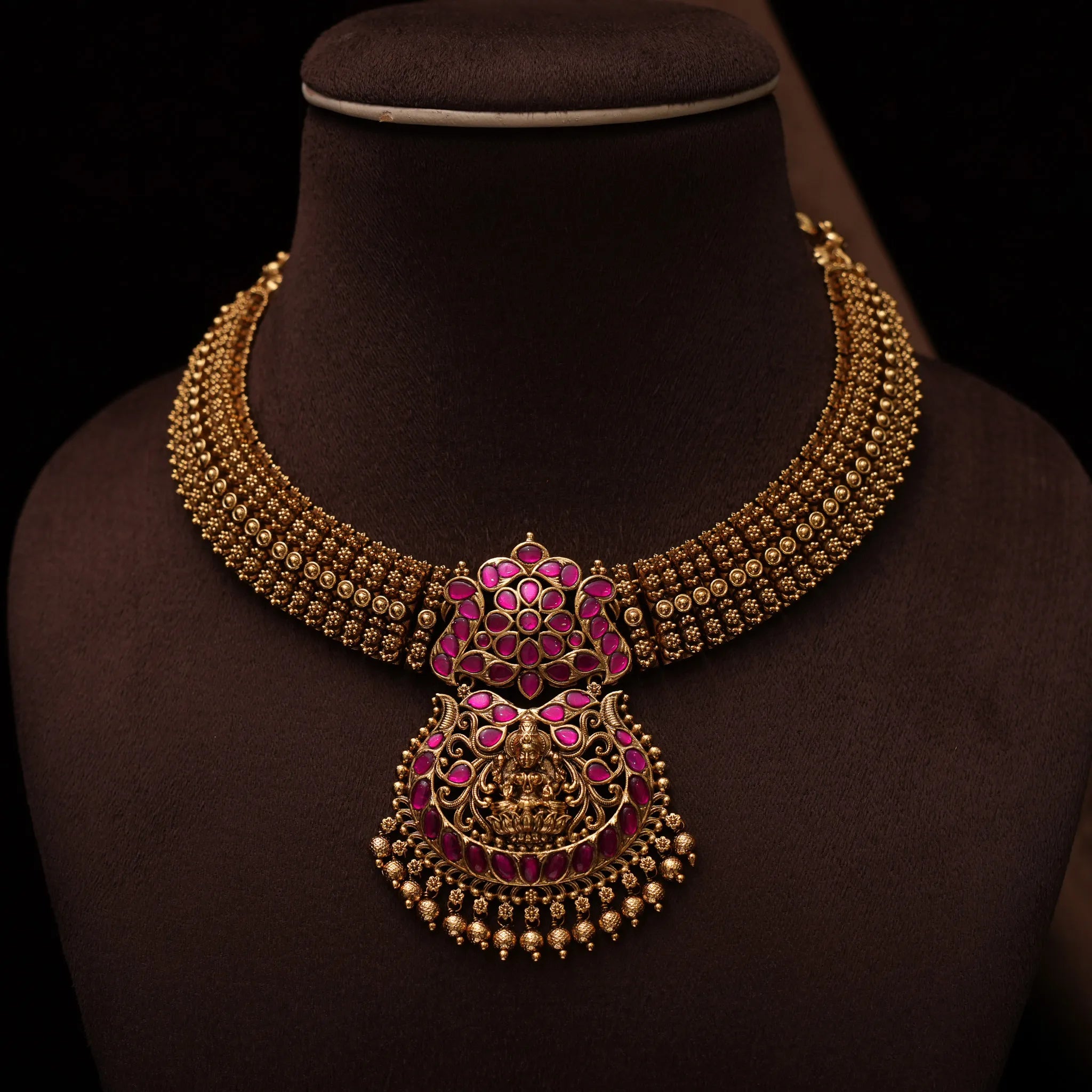 Lavini Antique Necklace - Short